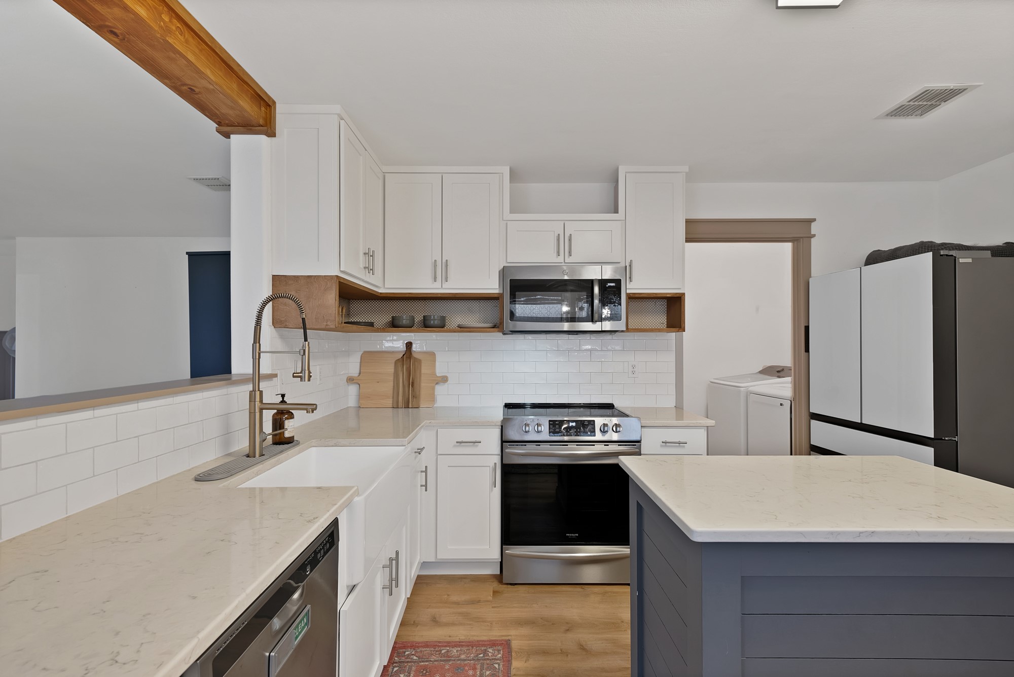 7604 Scarlet View Trail