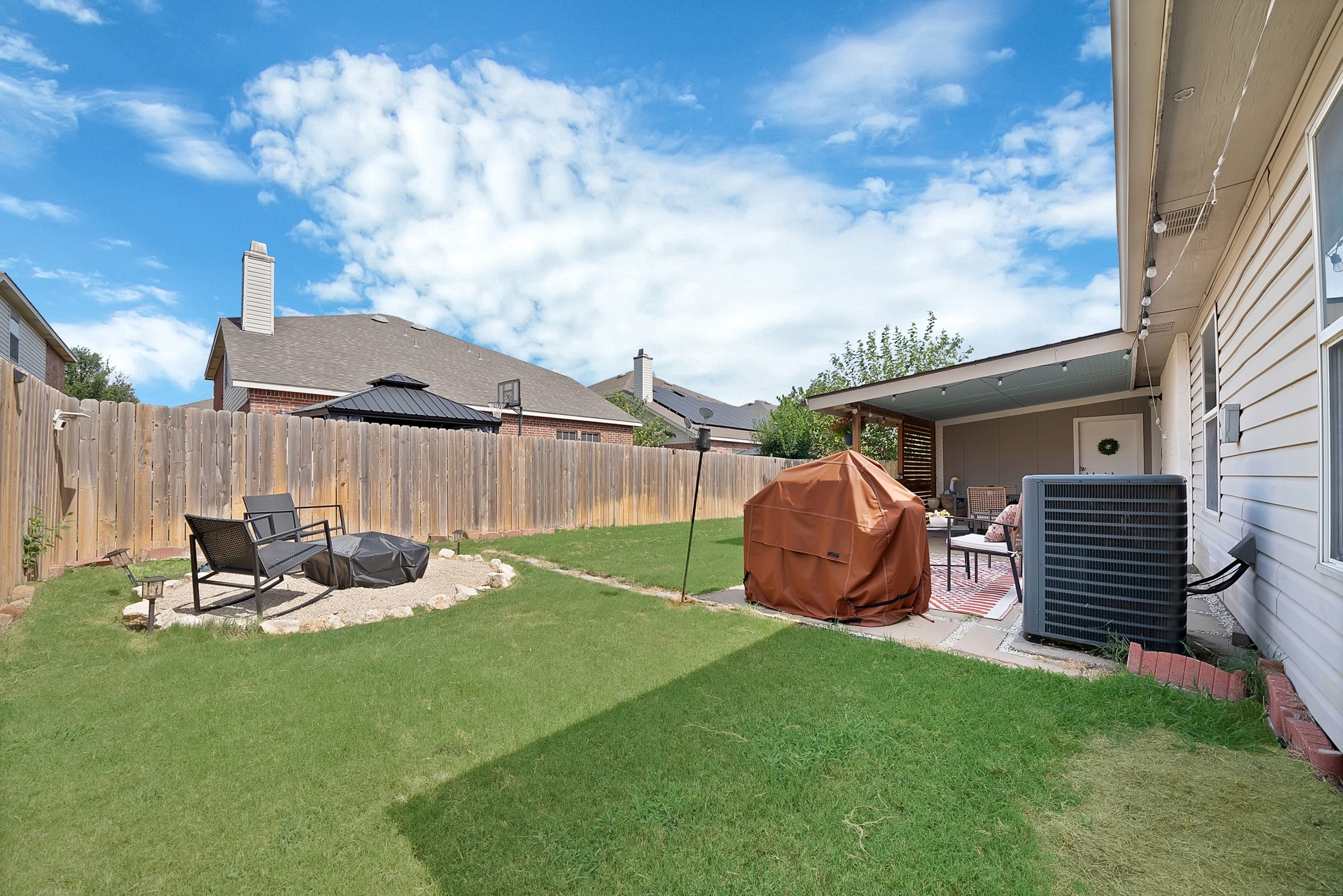 7604 Scarlet View Trail