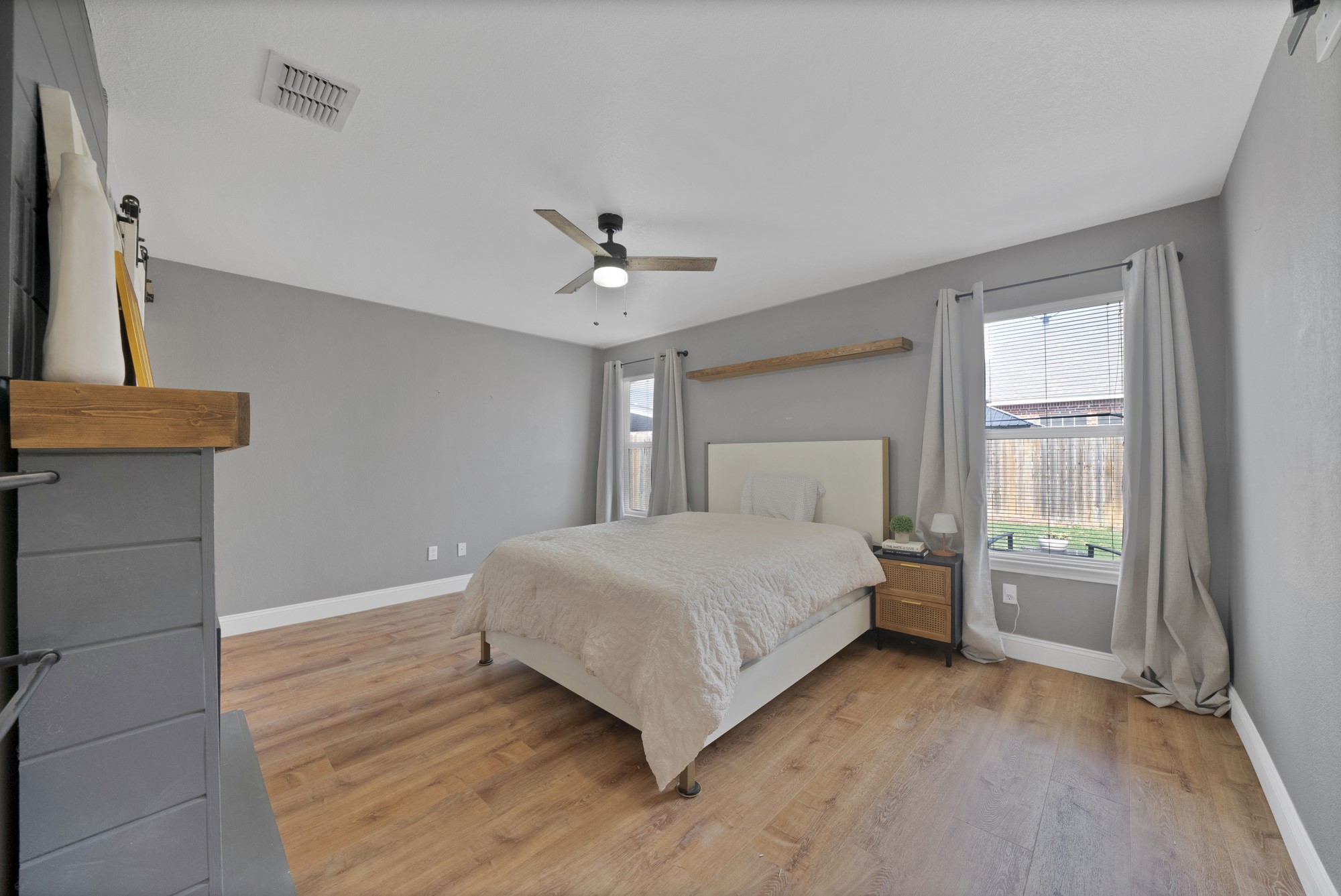 7604 Scarlet View Trail