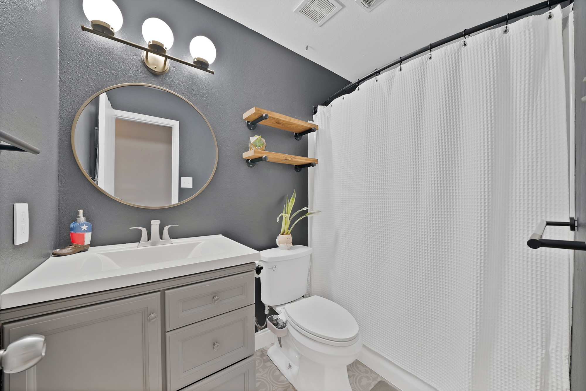 7604 Scarlet View Trail