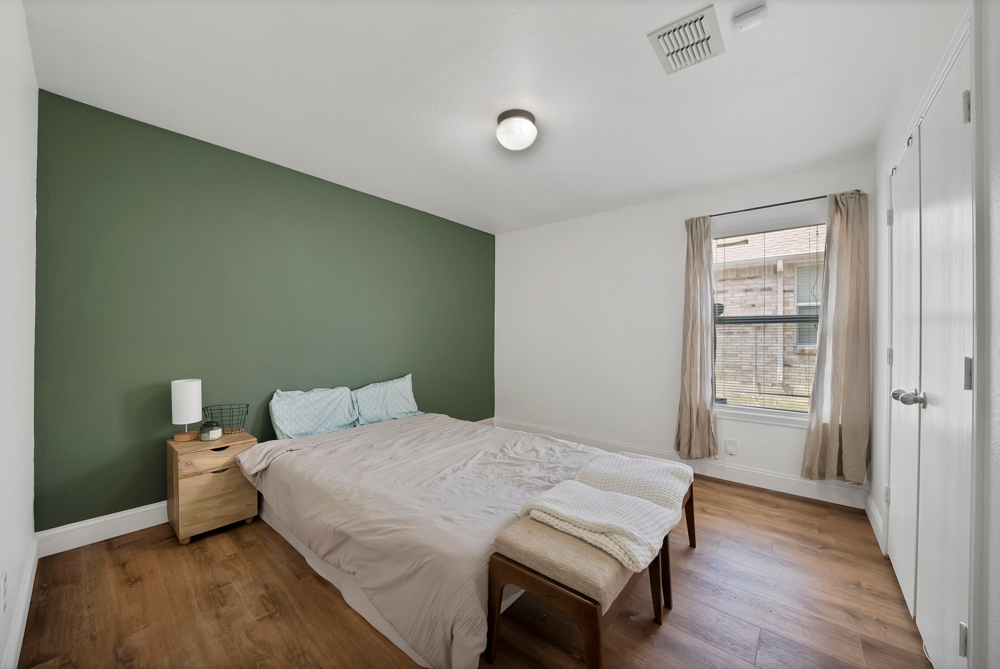 7604 Scarlet View Trail
