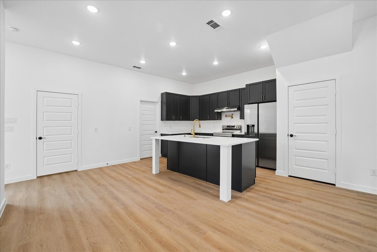 8924 Dunlap Street