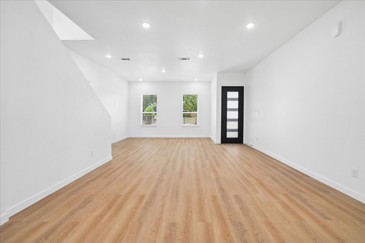 8924 Dunlap Street