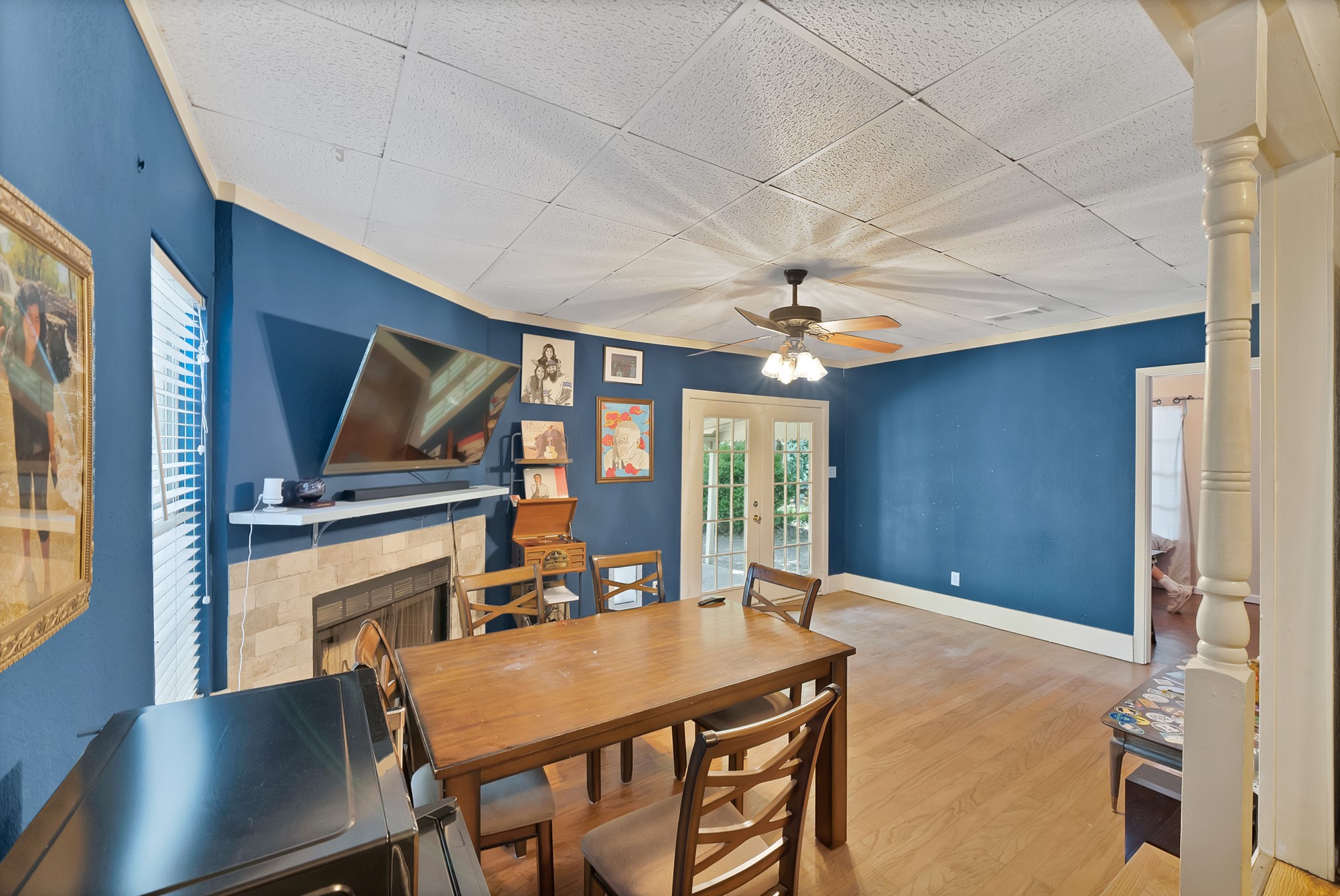 5061 Lyndon Drive