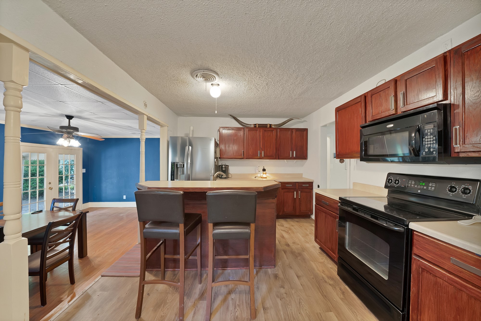 5061 Lyndon Drive