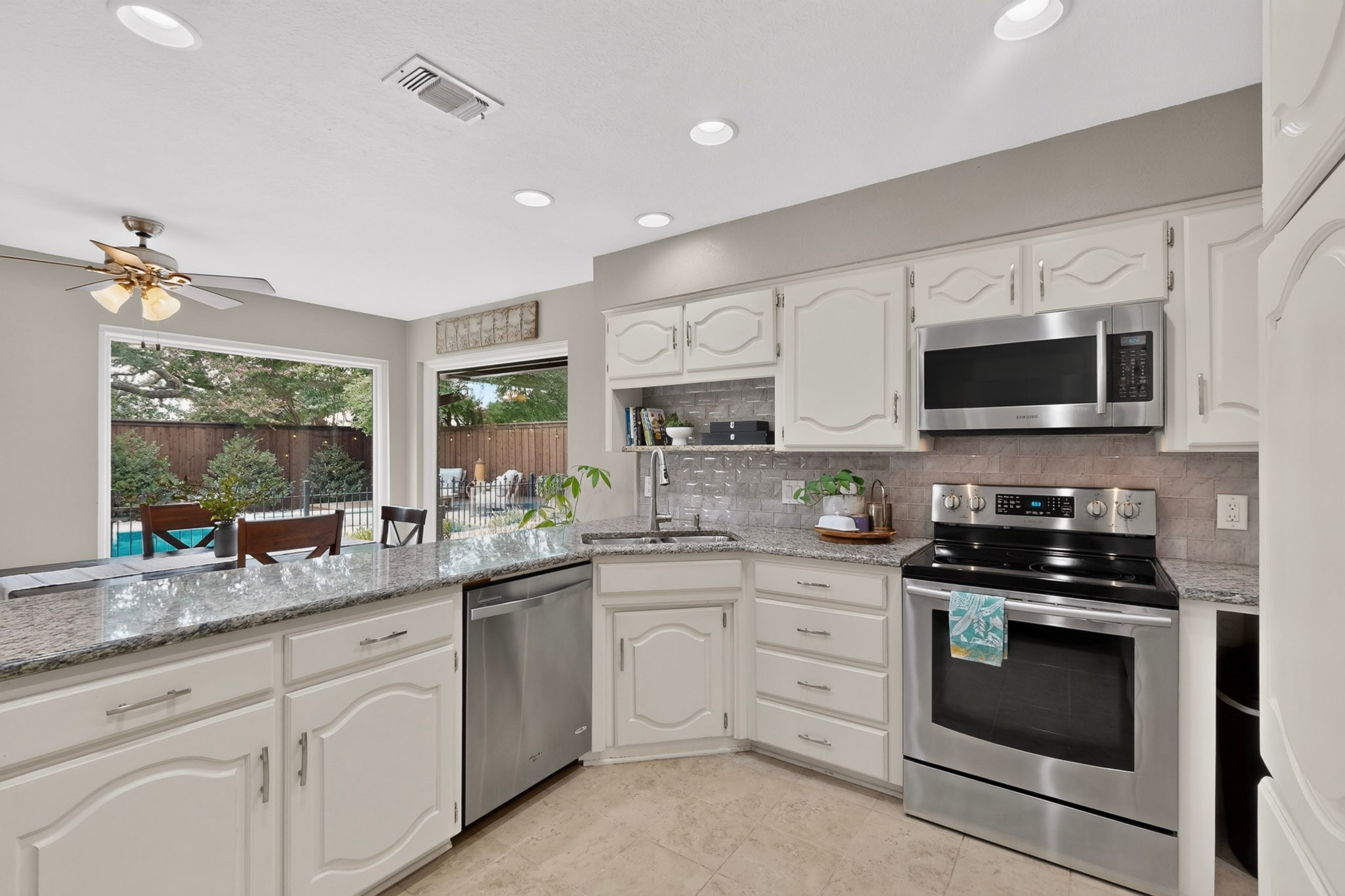 3601 Teal Lane