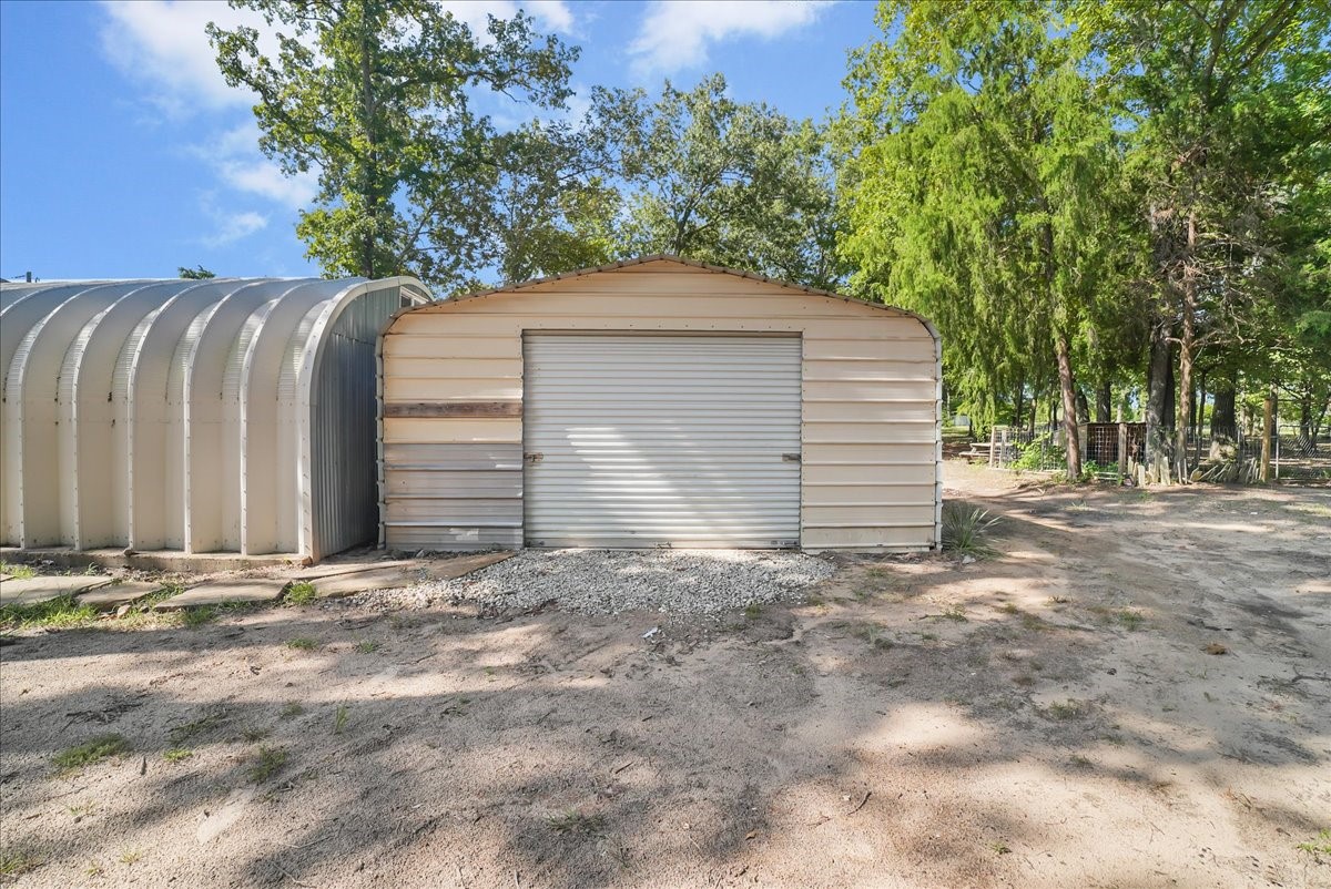 5902 Fm 2494