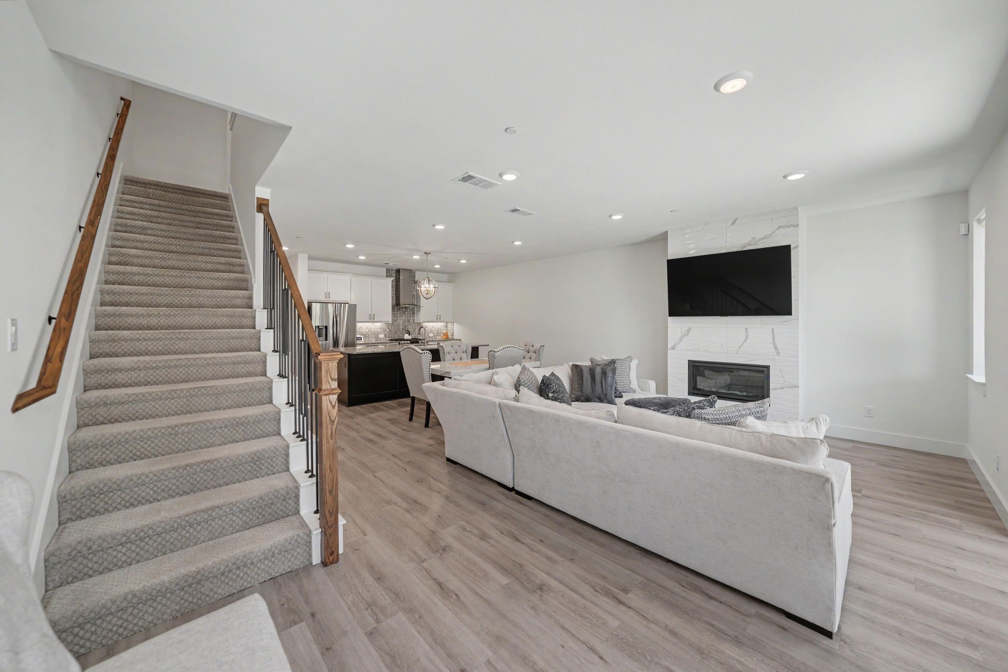 730 Bandera Court