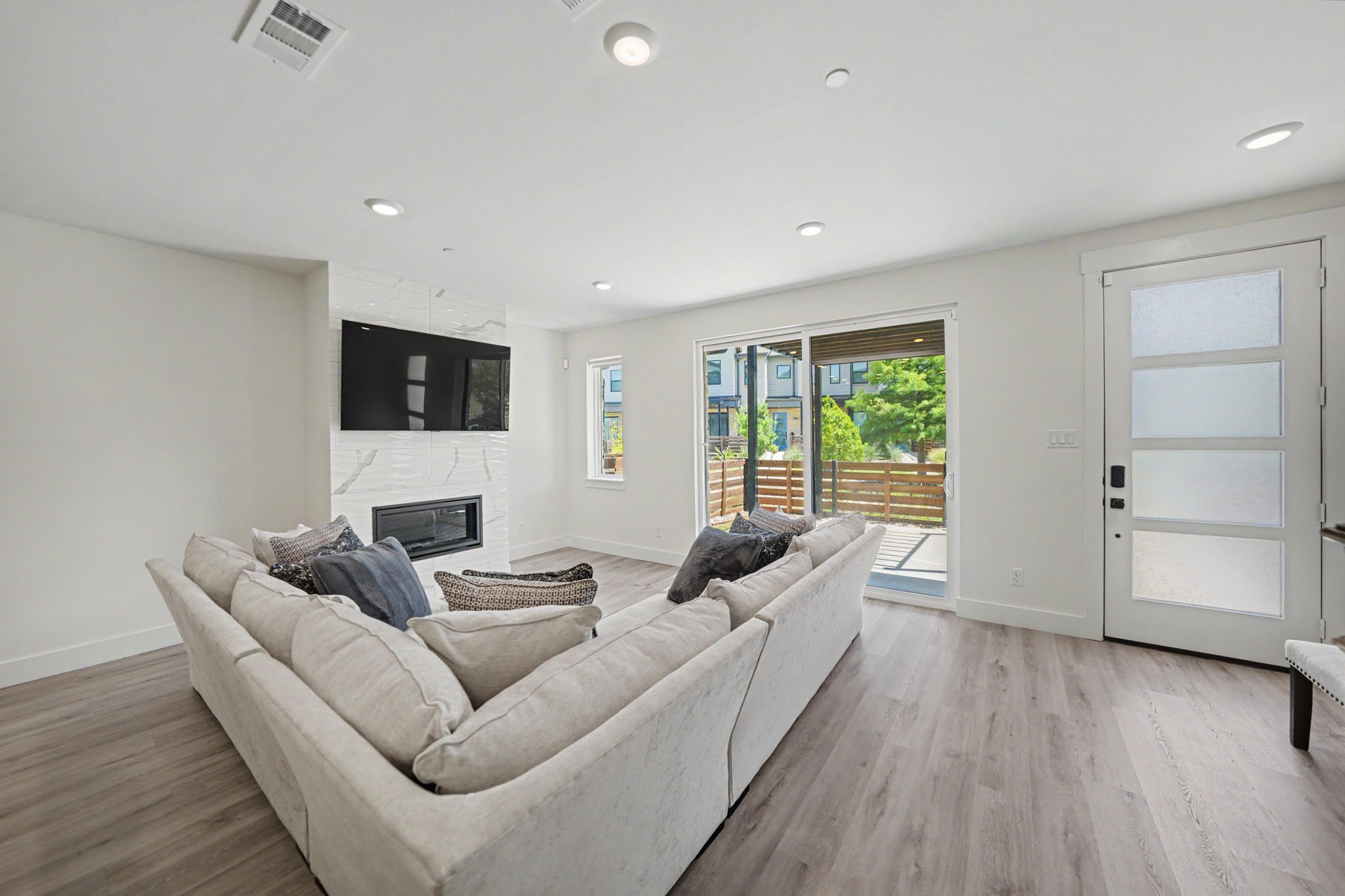 730 Bandera Court