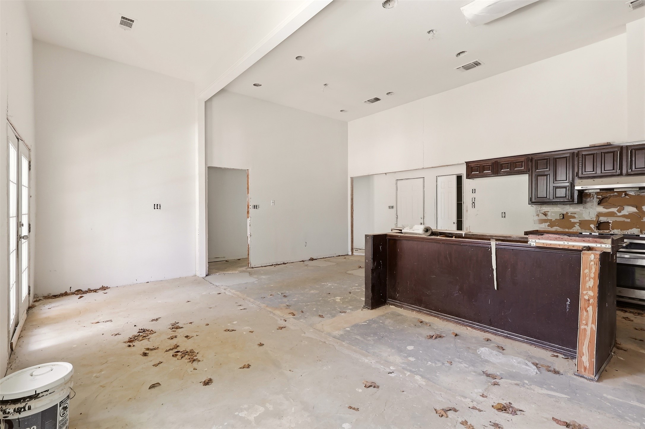 2700 Shadow Wood Court
