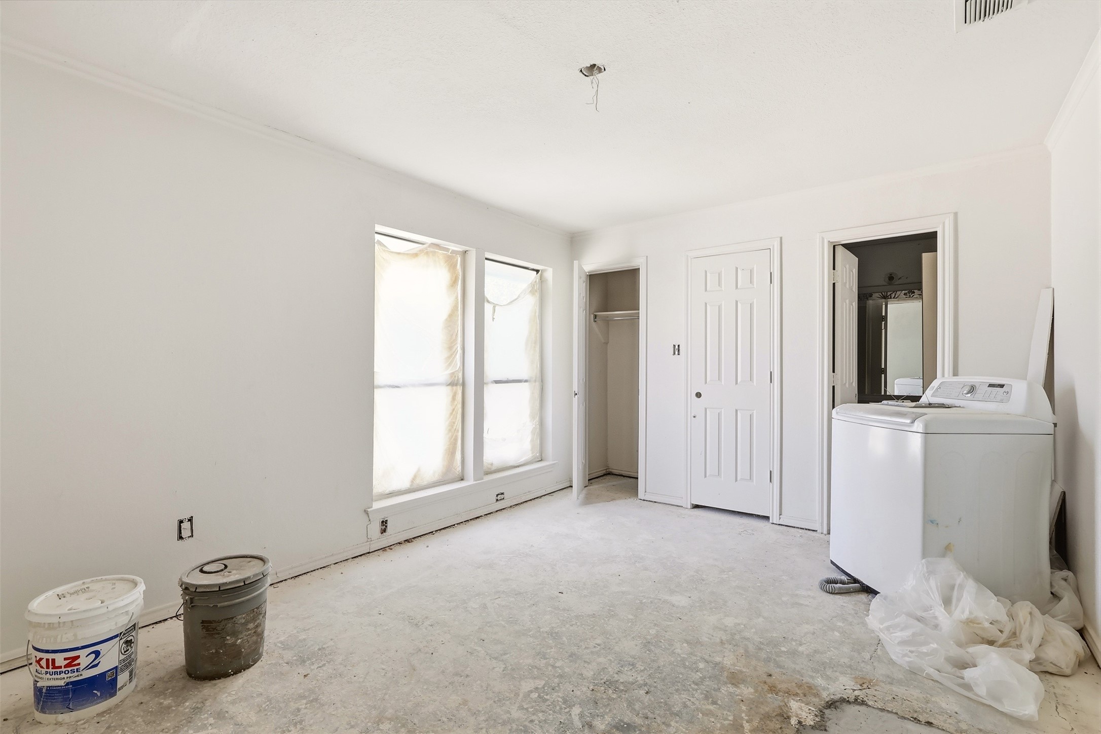2700 Shadow Wood Court