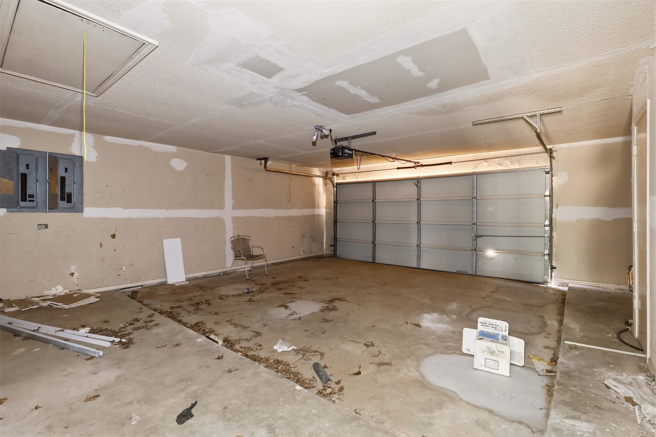 2700 Shadow Wood Court