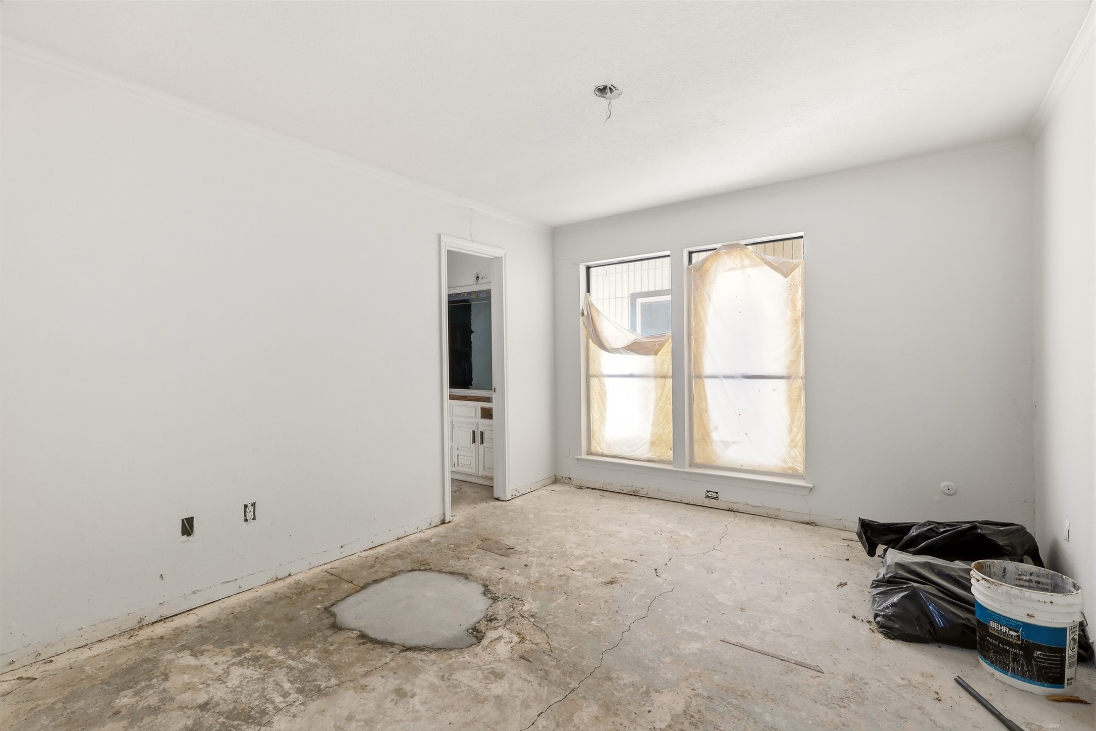 2700 Shadow Wood Court