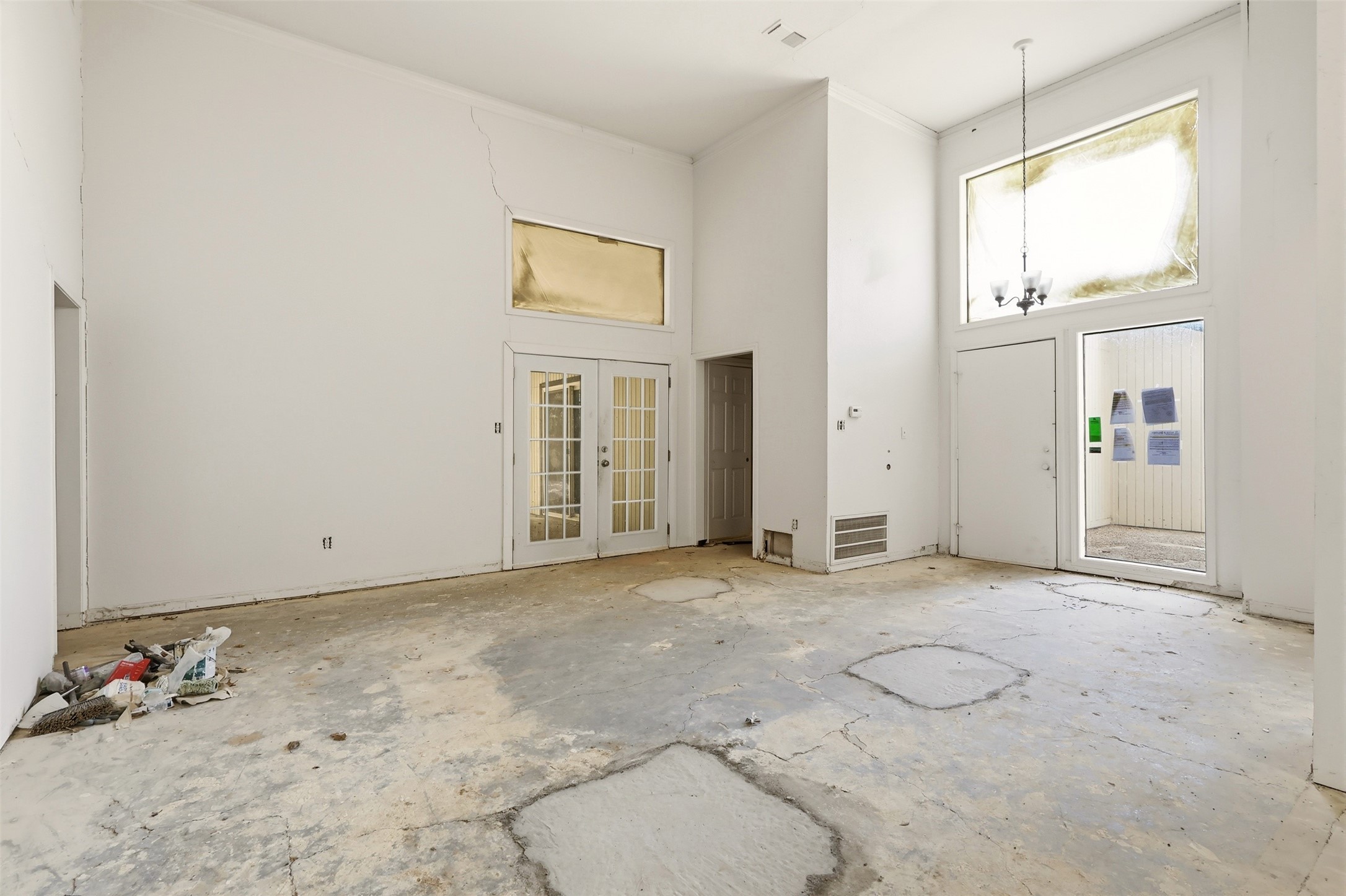 2700 Shadow Wood Court