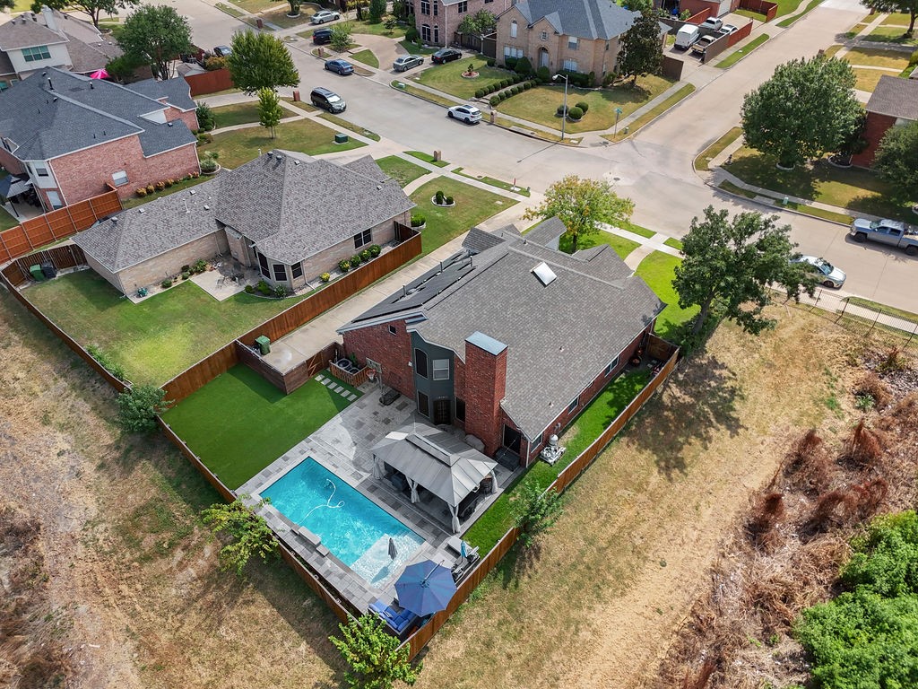 510 Hawthorne Drive