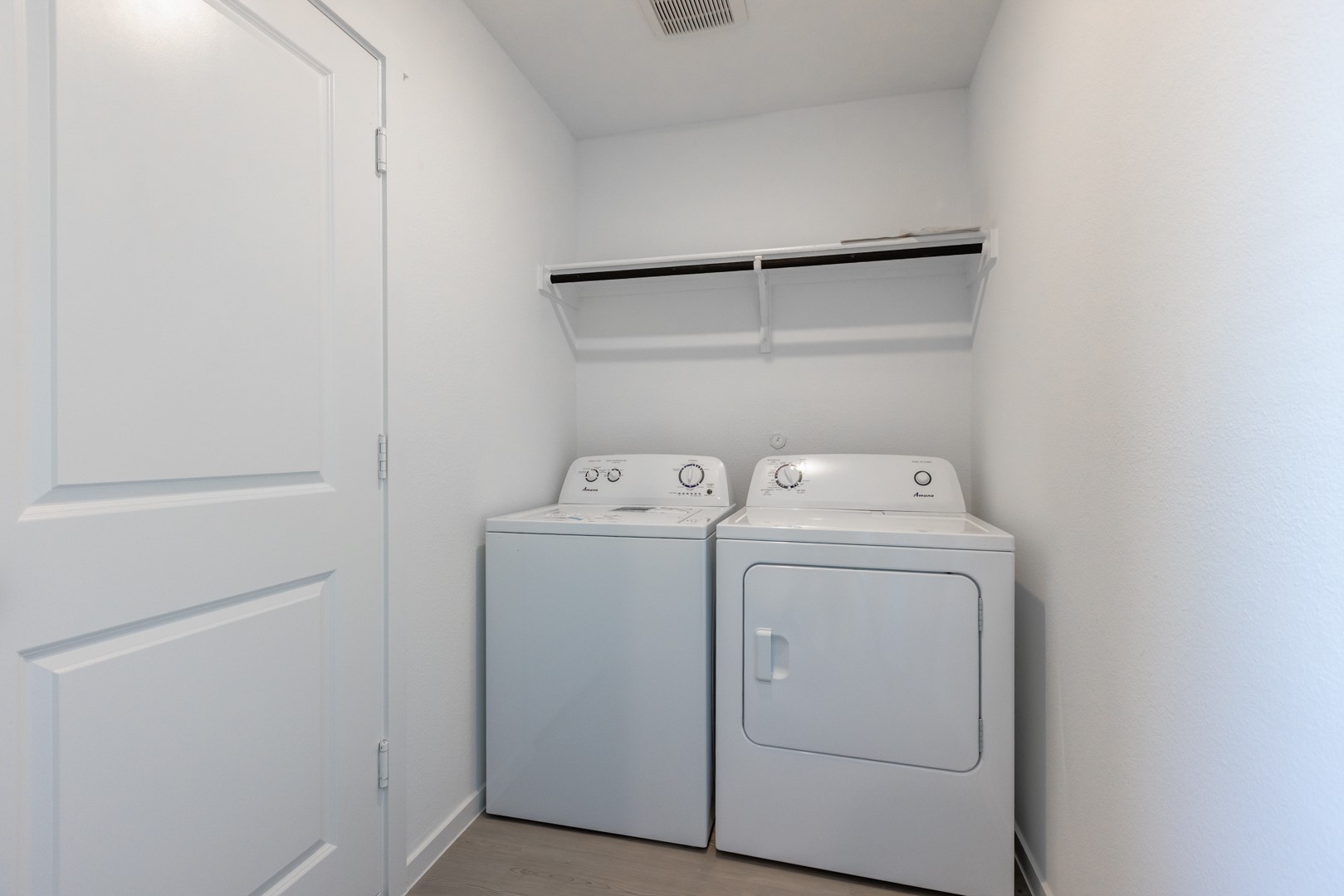 221 Poplar Place