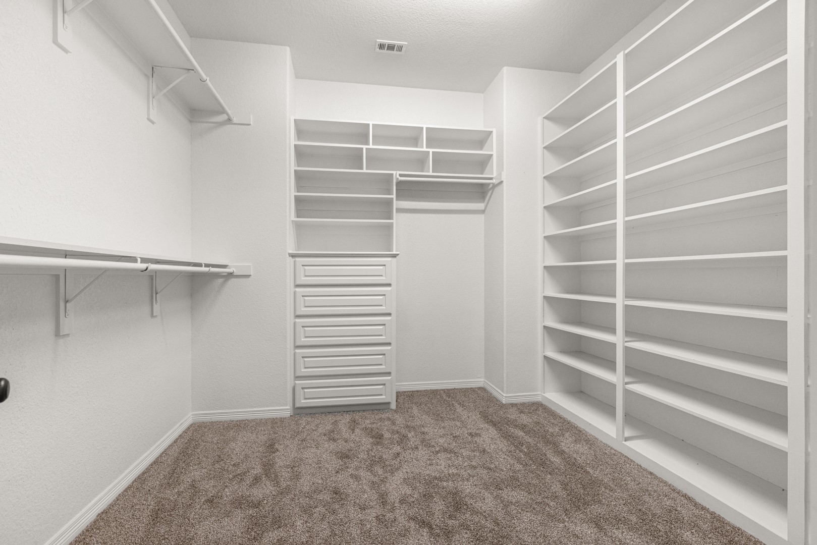 902 Saint George Place
