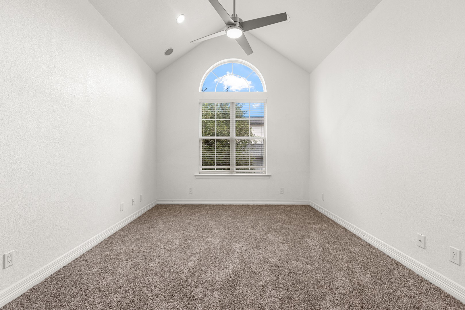 902 Saint George Place
