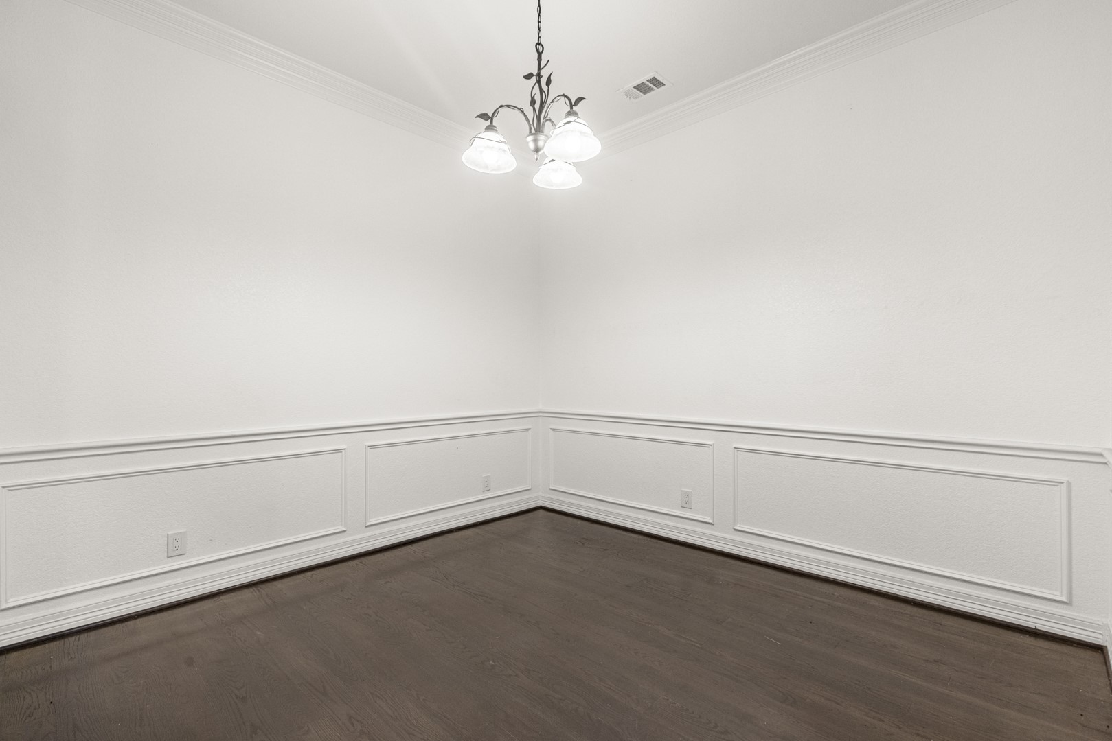 902 Saint George Place