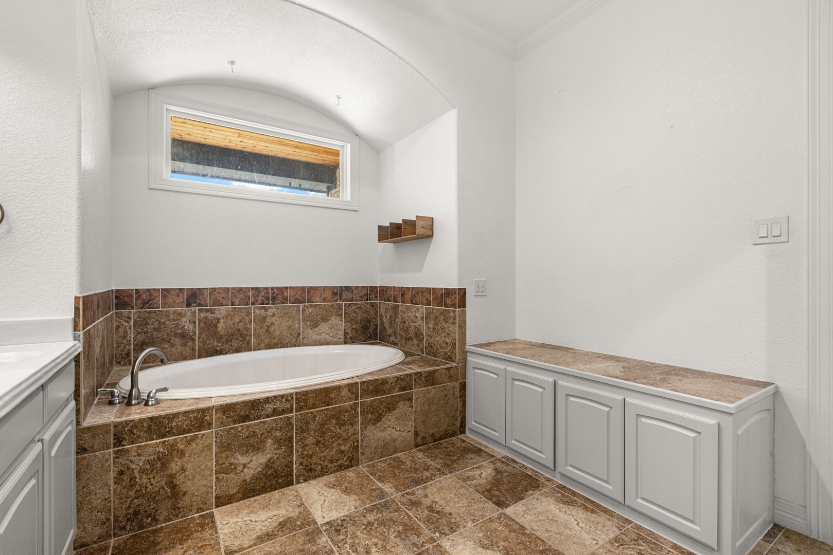 902 Saint George Place