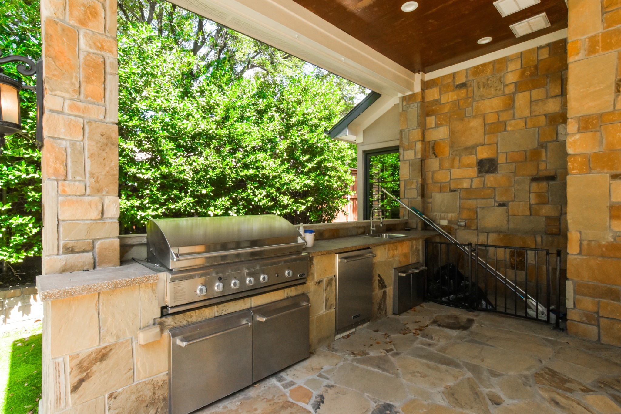 11845 Verona Court