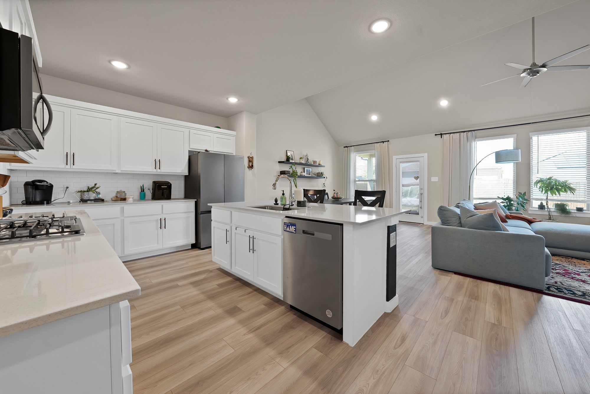 10621 Tuxinaw Trail
