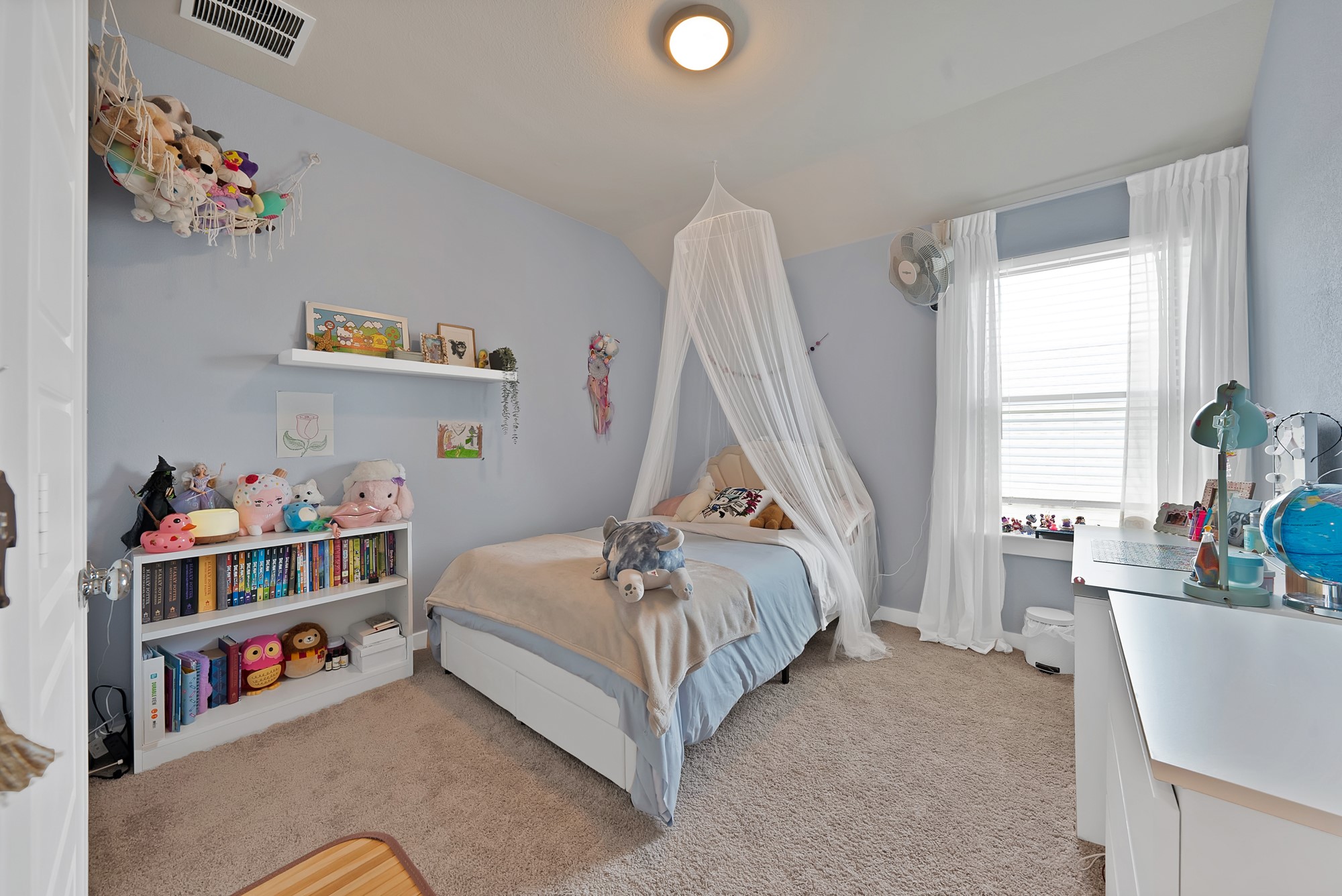 10621 Tuxinaw Trail