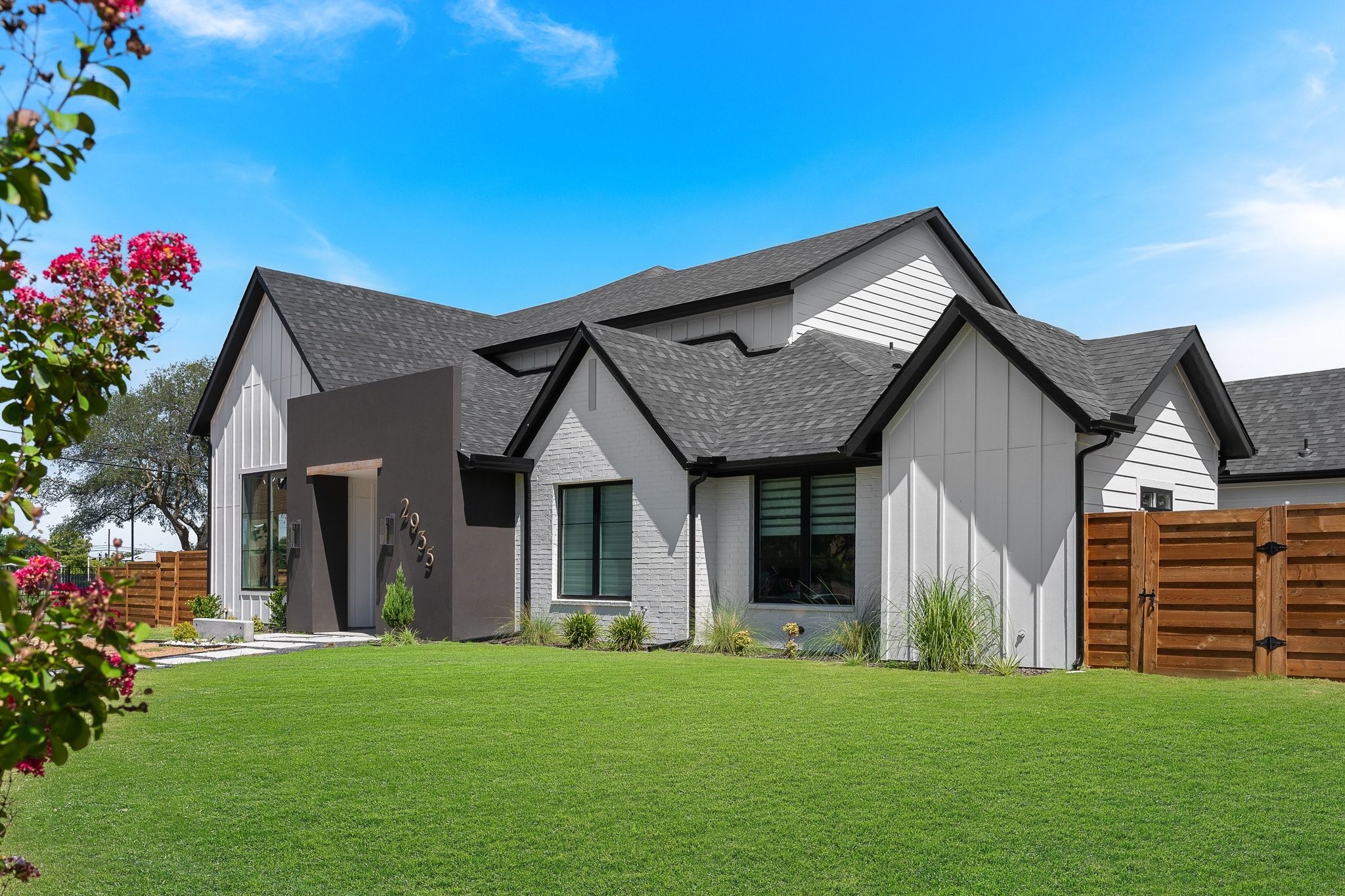 2935 Cameo Lane
