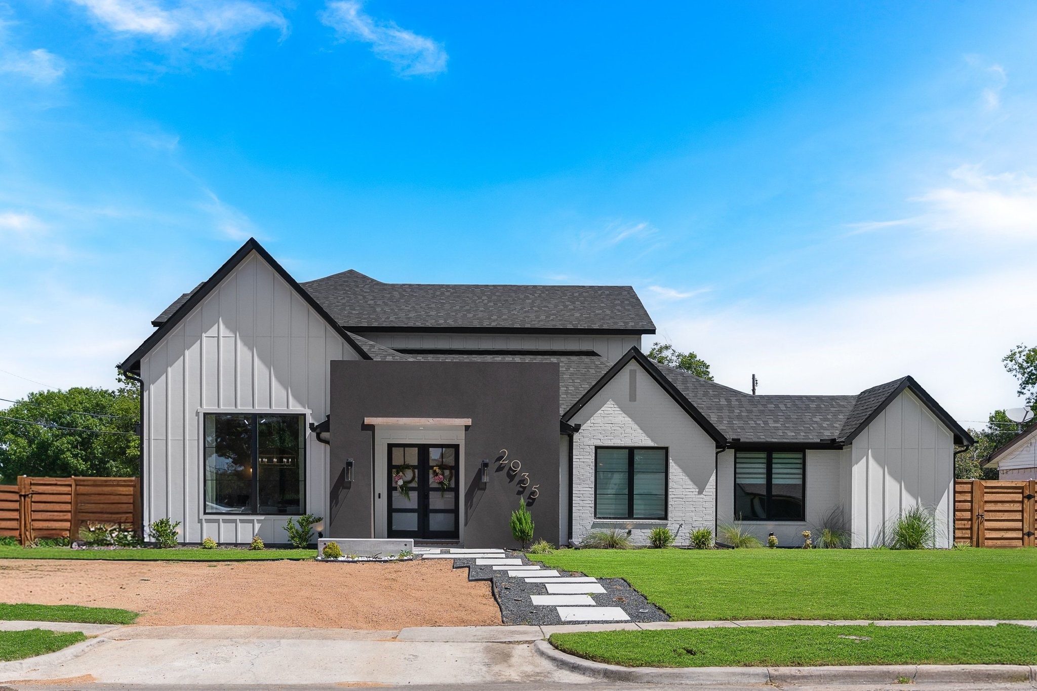 2935 Cameo Lane
