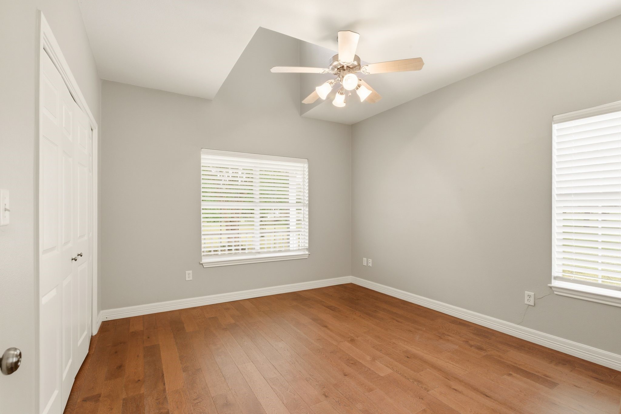 249 Private Road 5940