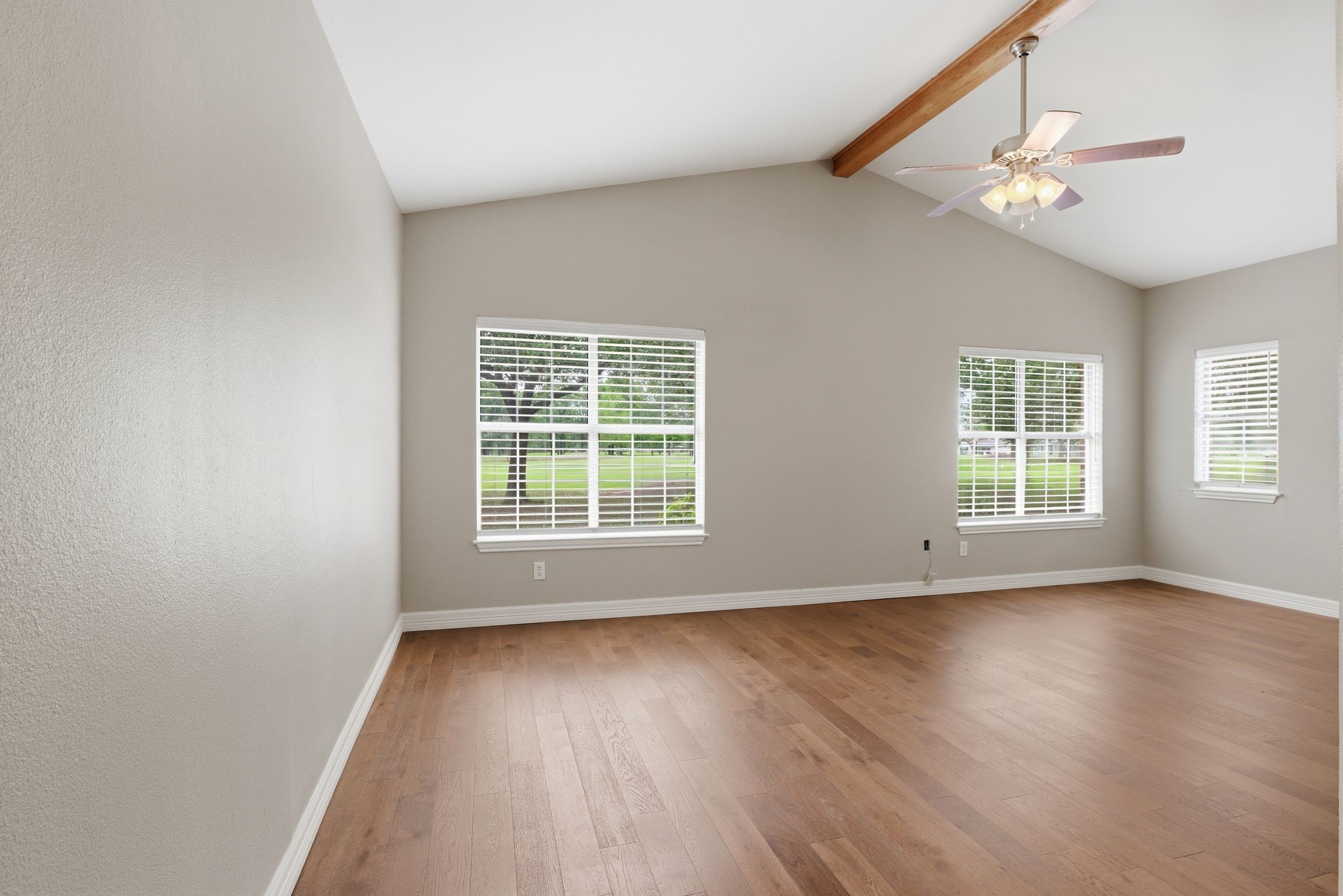 249 Private Road 5940
