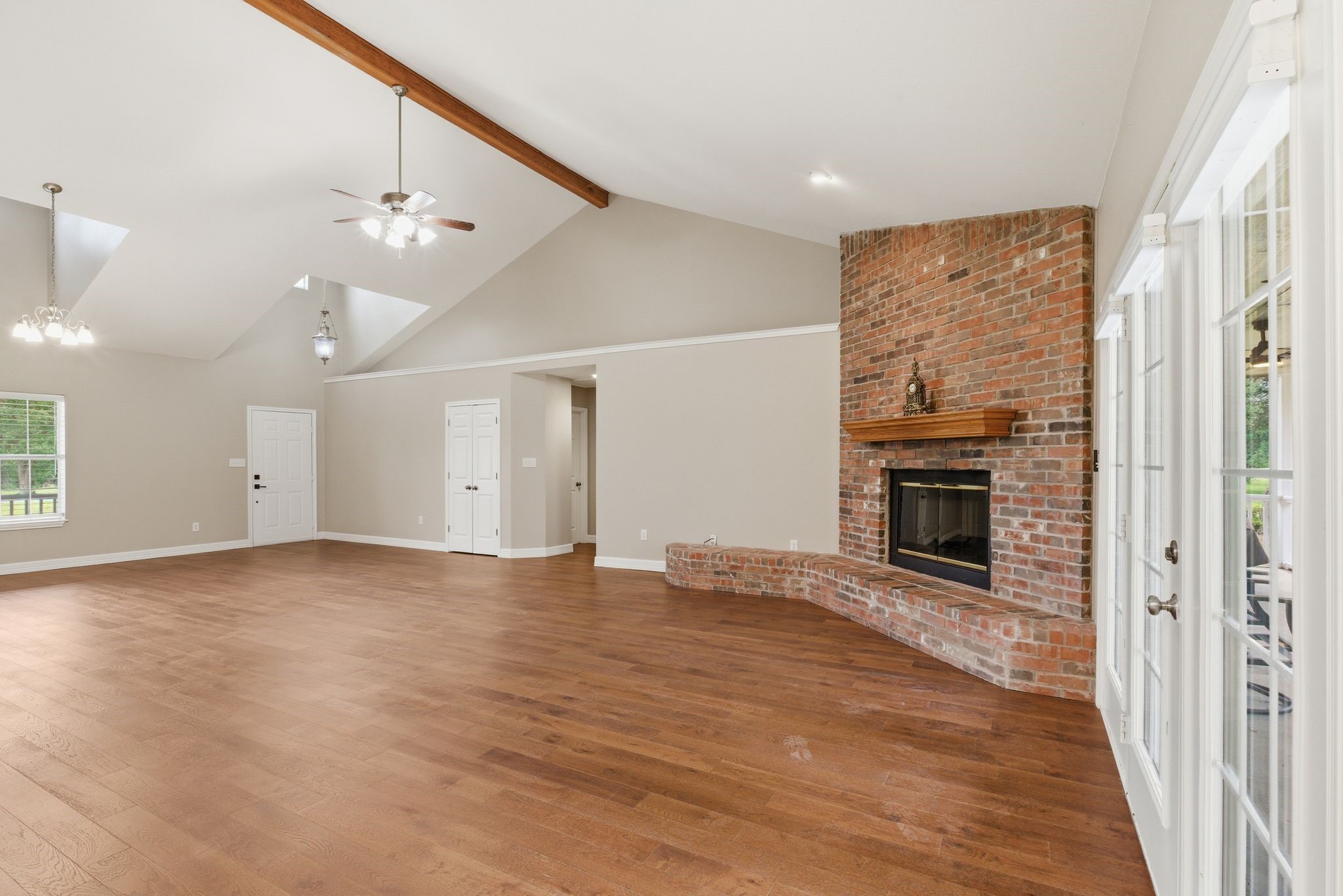 249 Private Road 5940