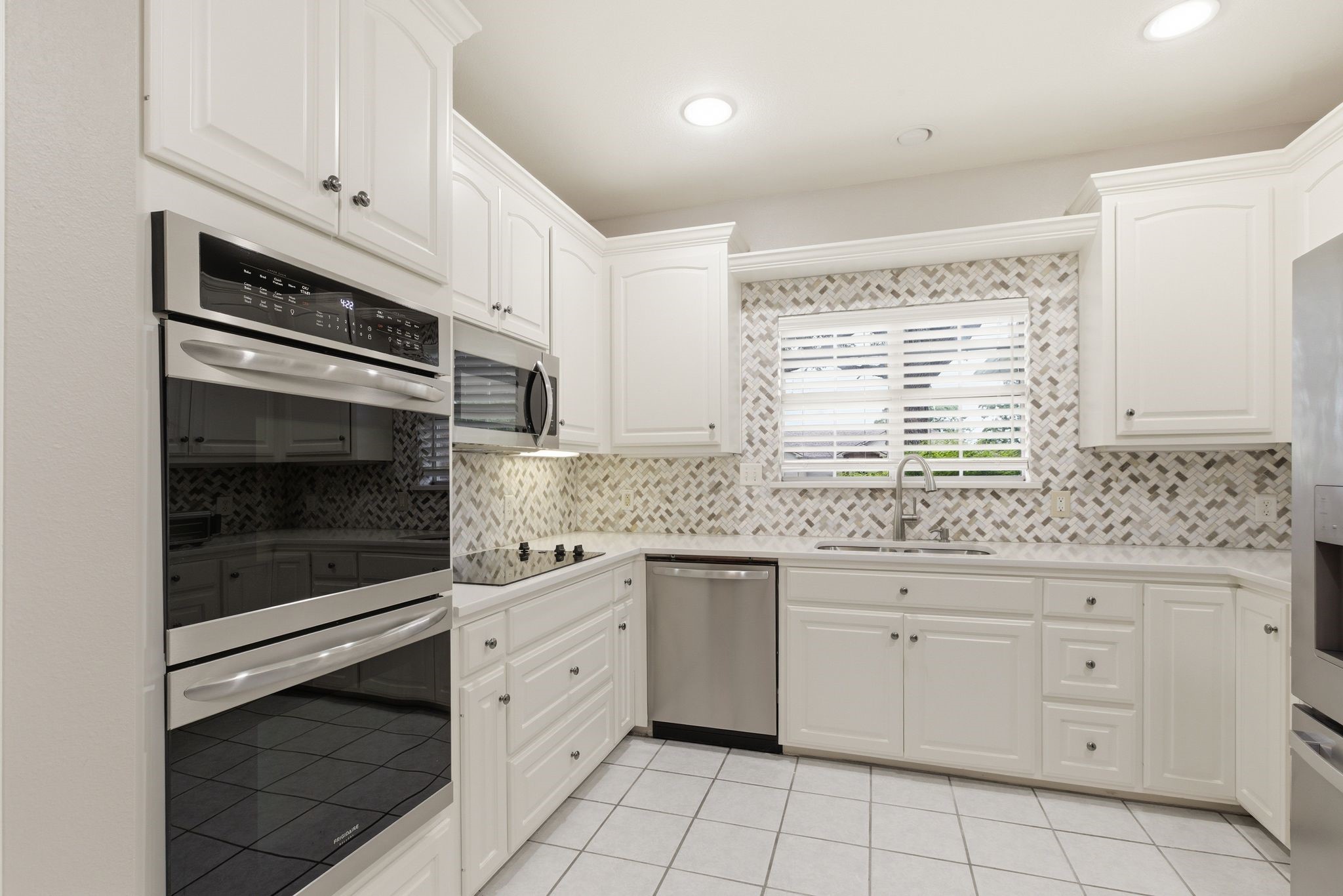 249 Private Road 5940