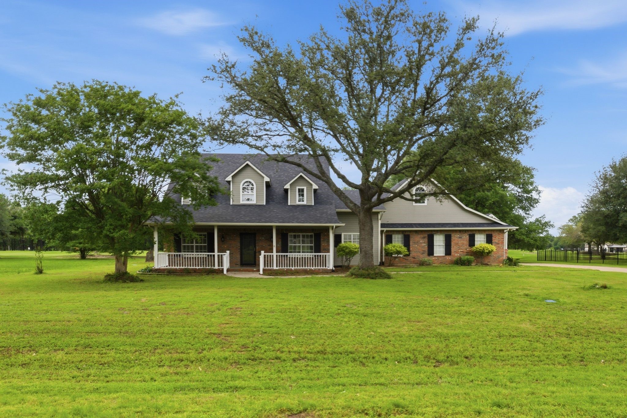 249 Private Road 5940