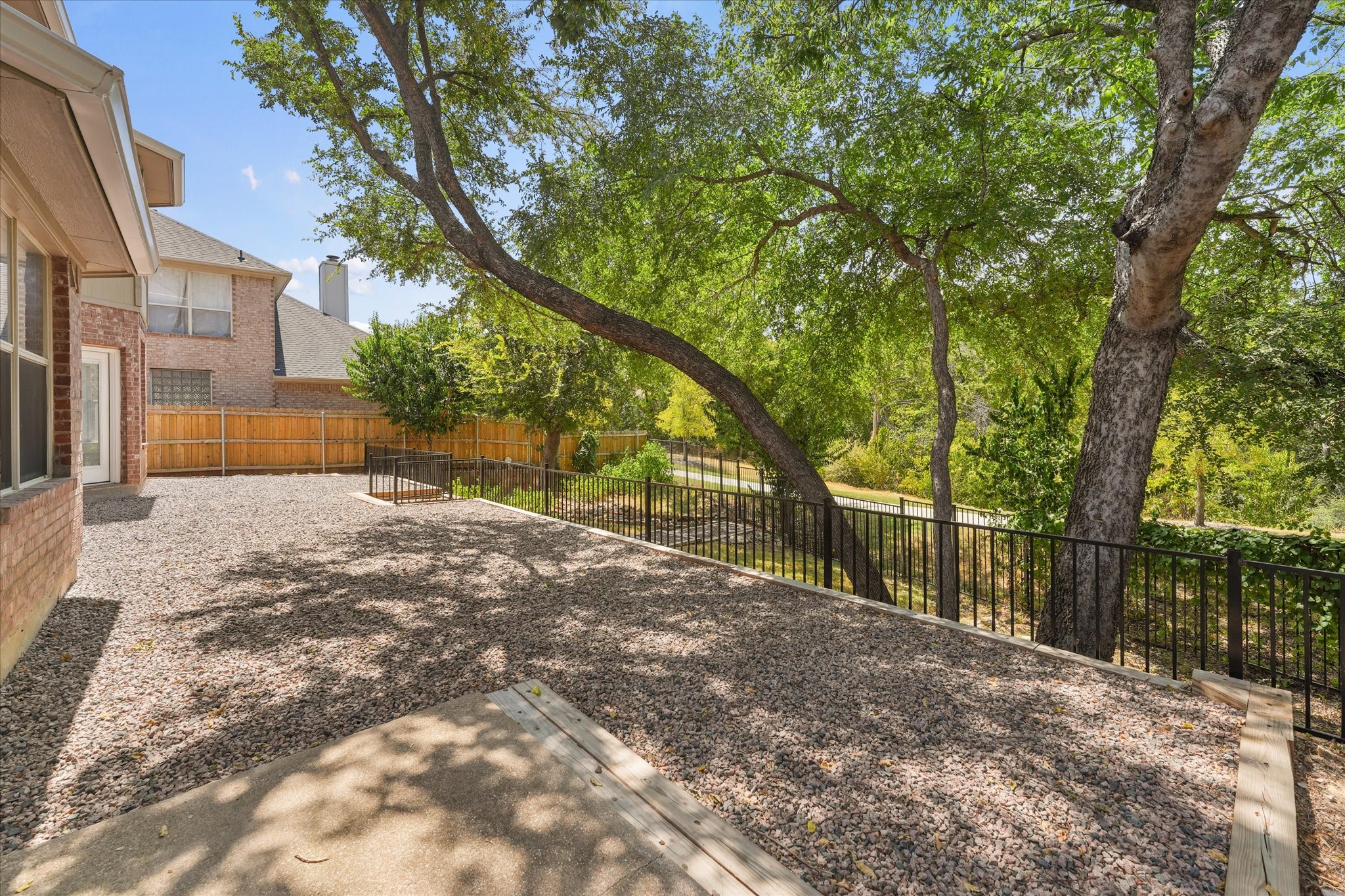 7800 Brookview Drive