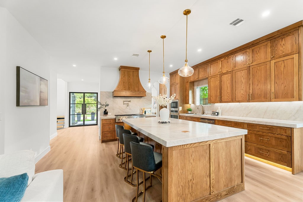 14015 Rawhide Parkway