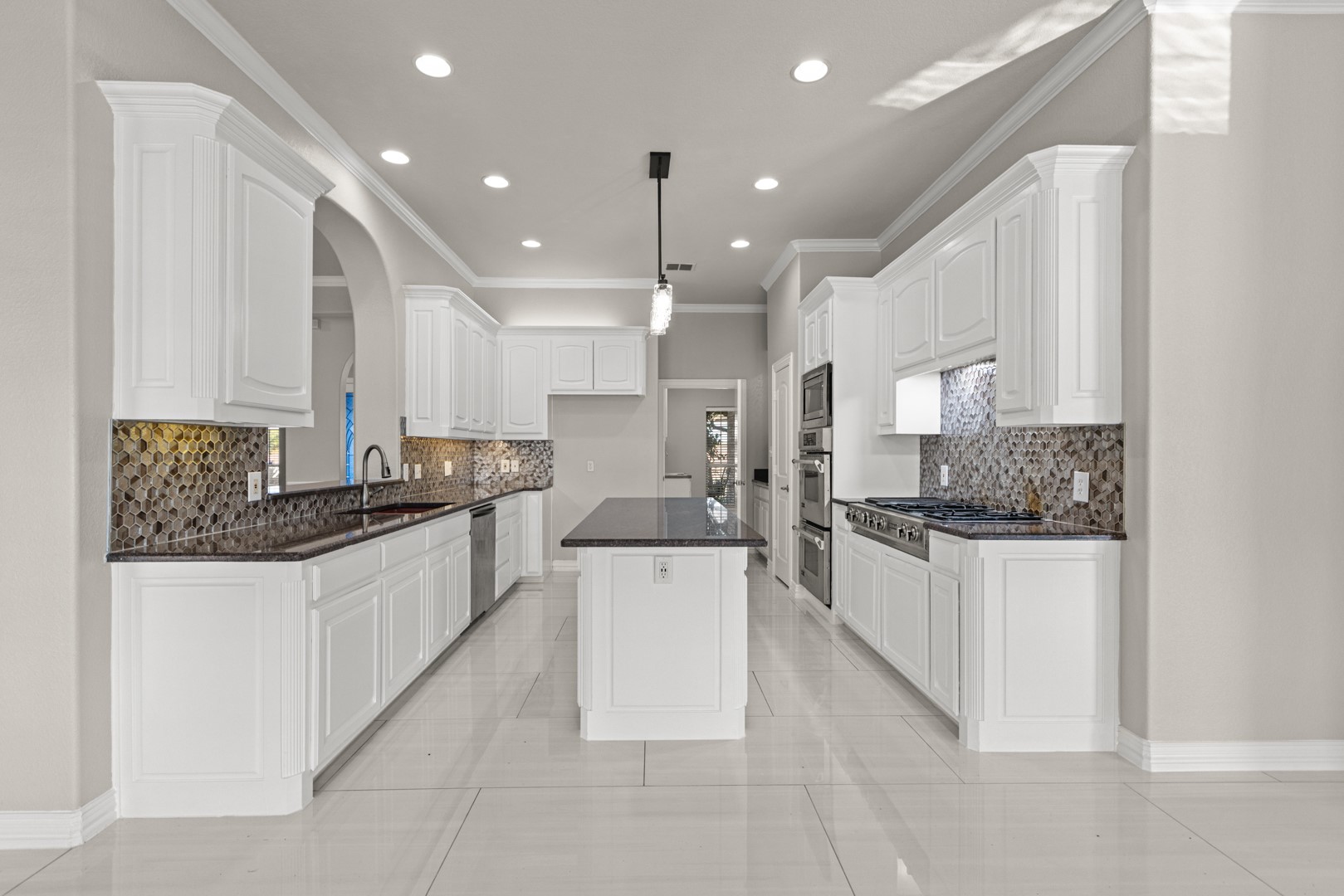 1055 The Meadows Parkway