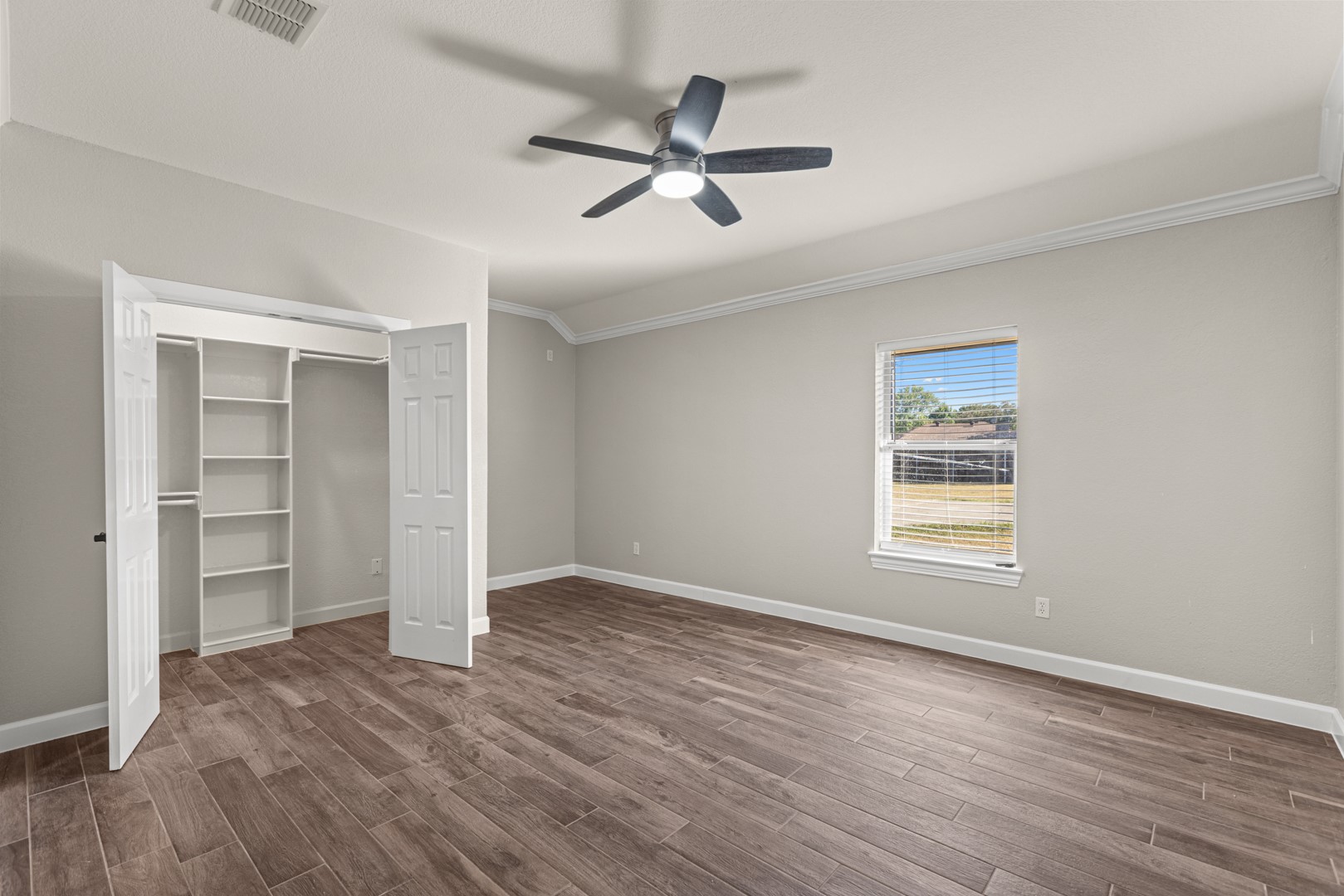 1055 The Meadows Parkway
