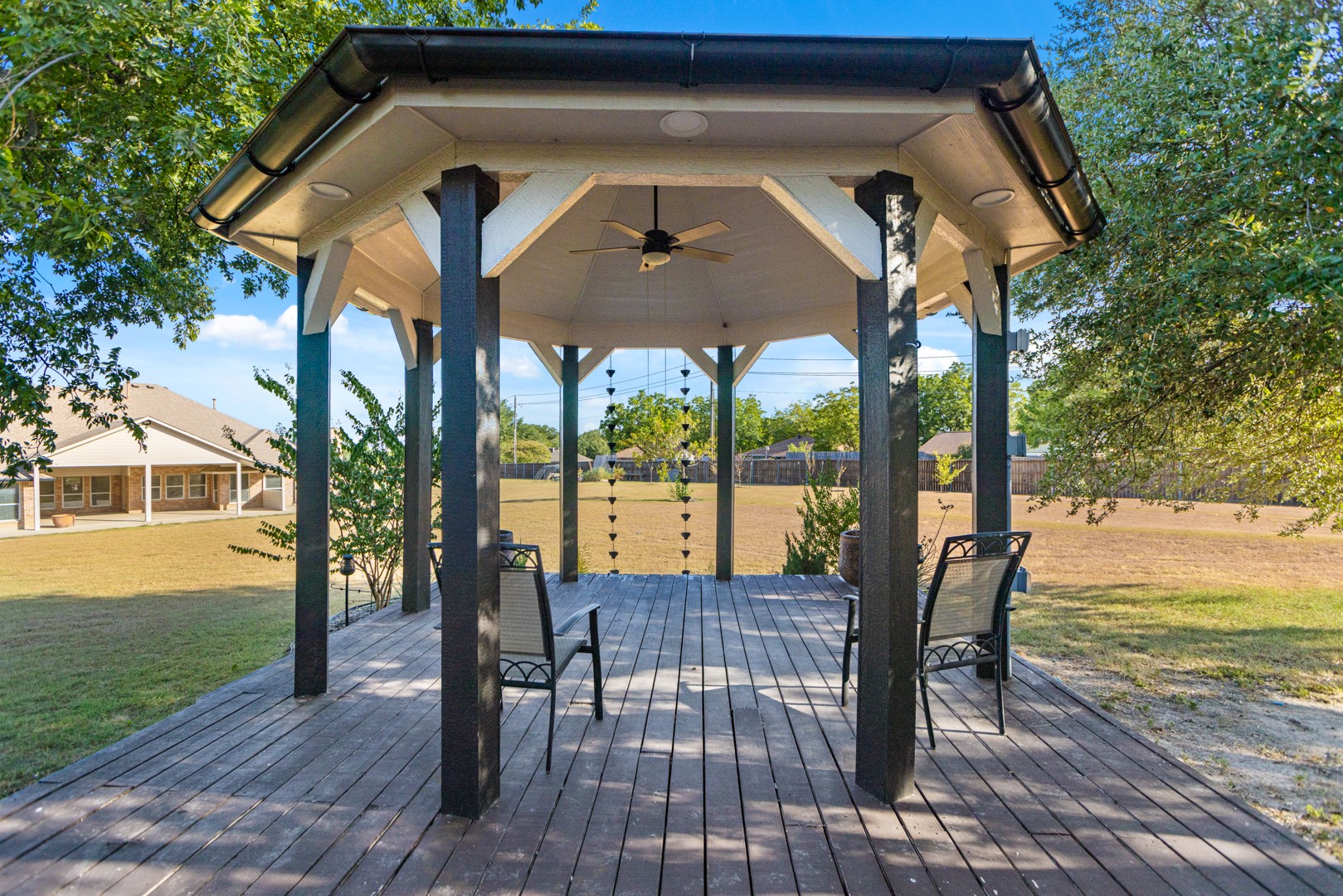 1055 The Meadows Parkway