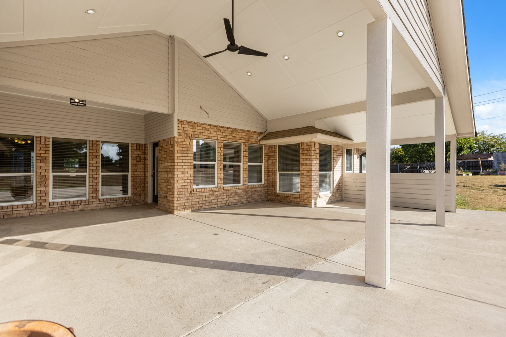 1055 The Meadows Parkway