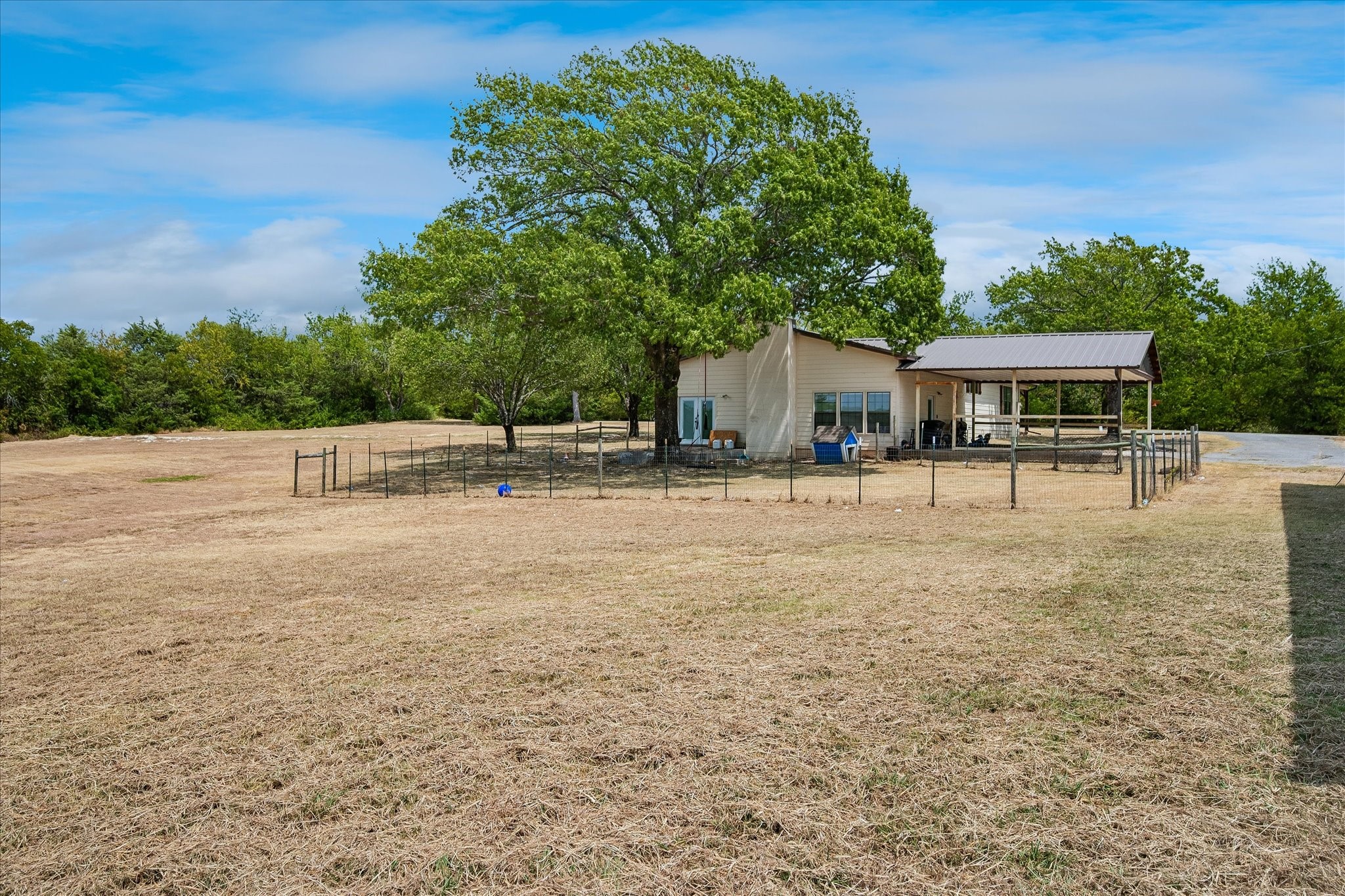 1501 Andy Thomas Road