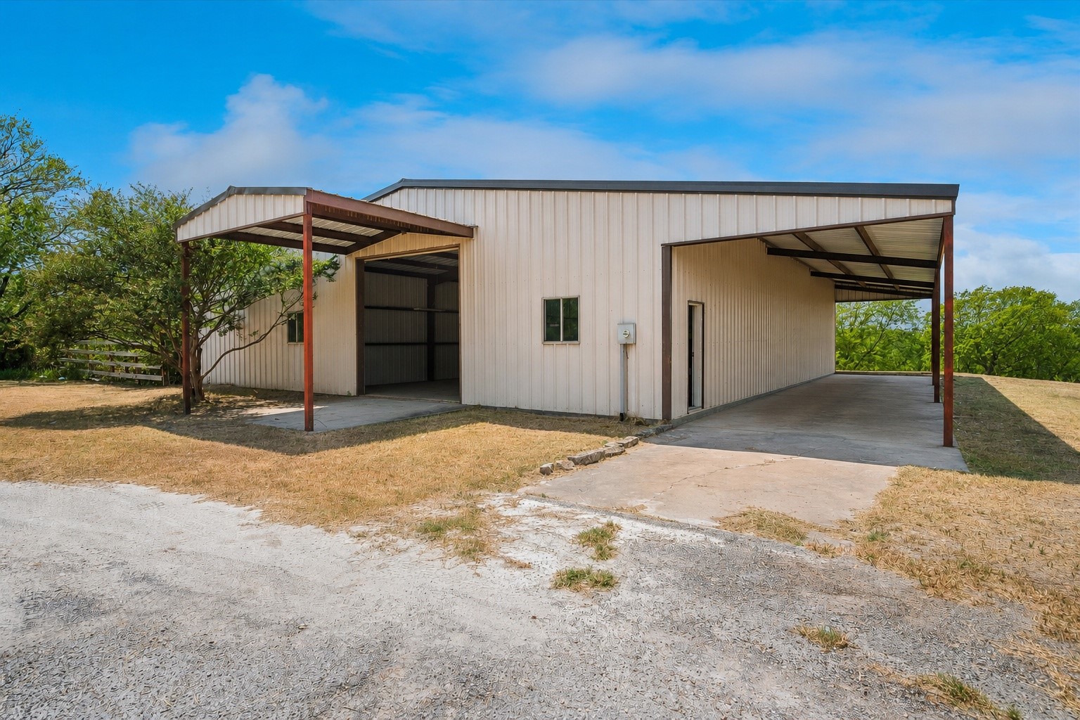 1501 Andy Thomas Road