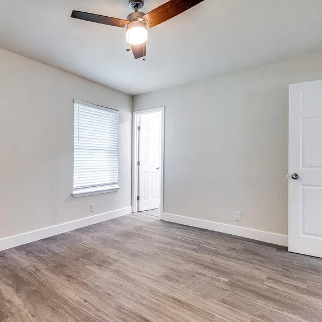 3709 Hilton Drive