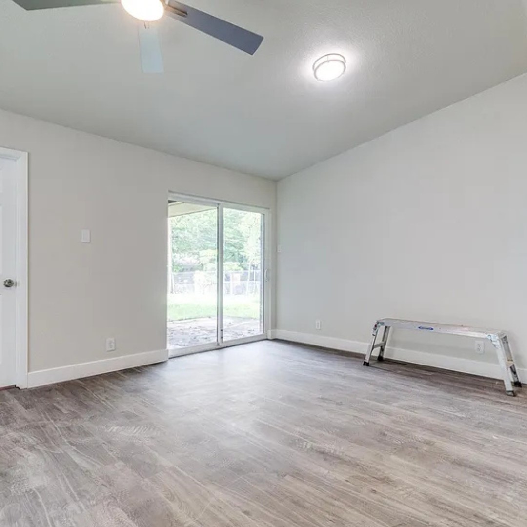 3709 Hilton Drive