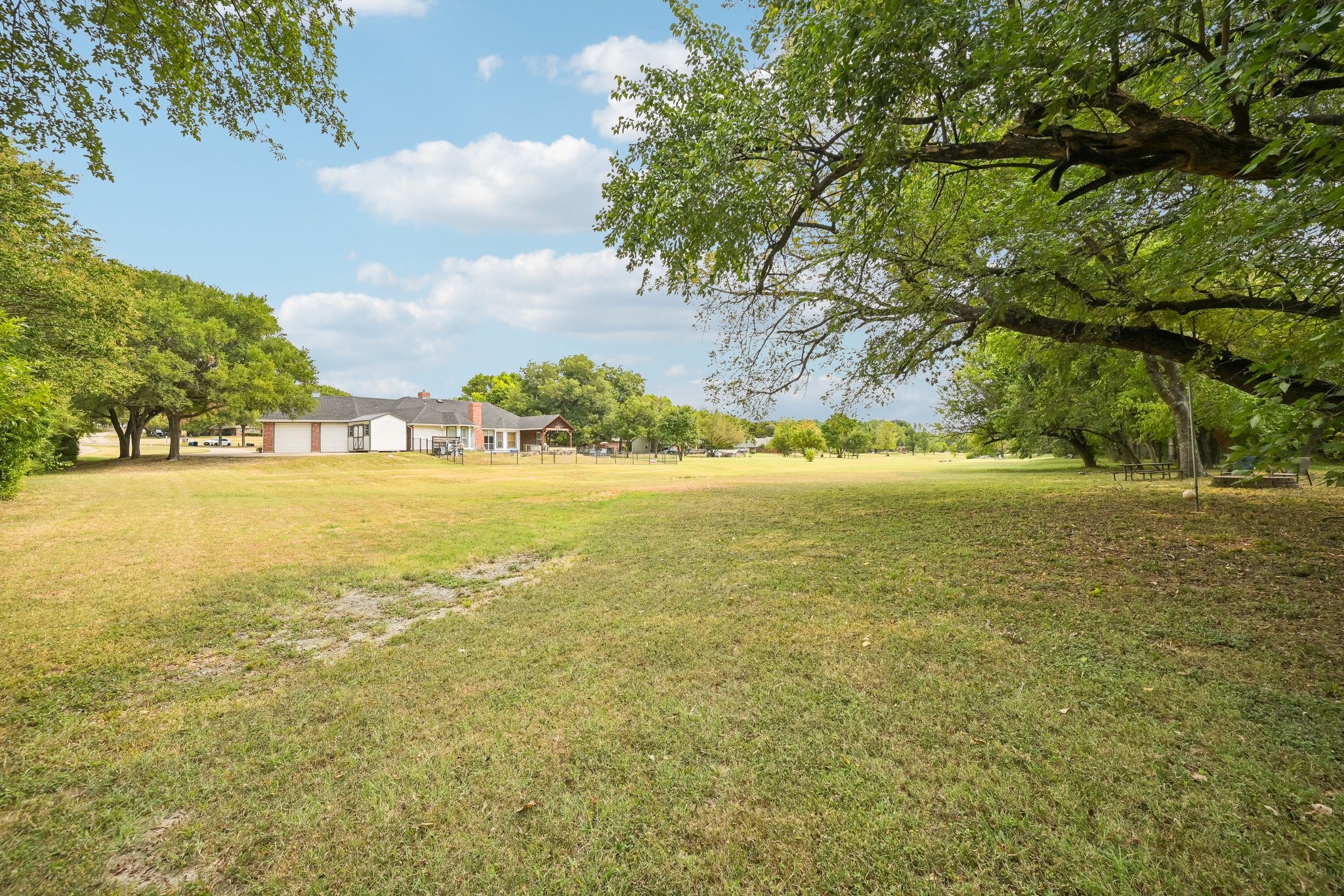 1380 Meandro Ria Lane