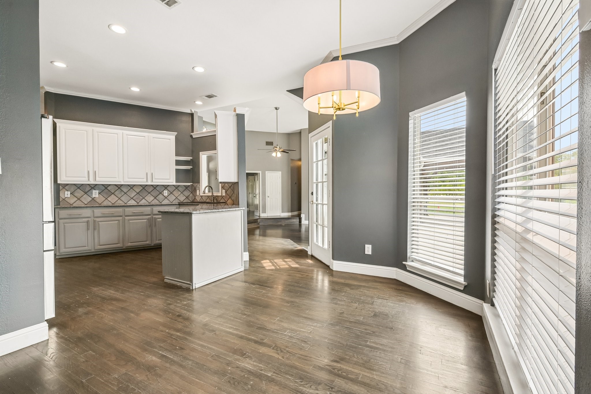1380 Meandro Ria Lane