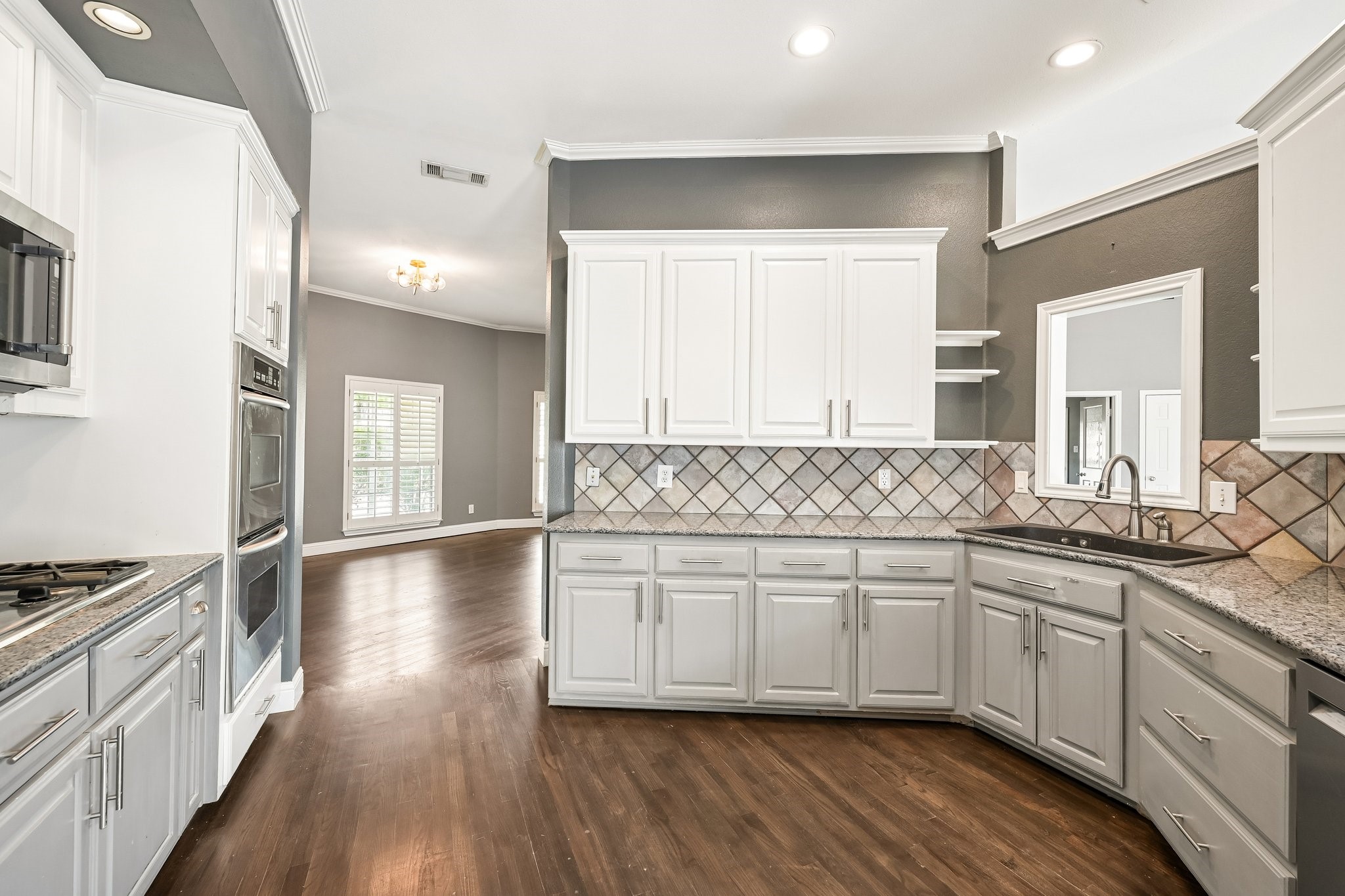 1380 Meandro Ria Lane
