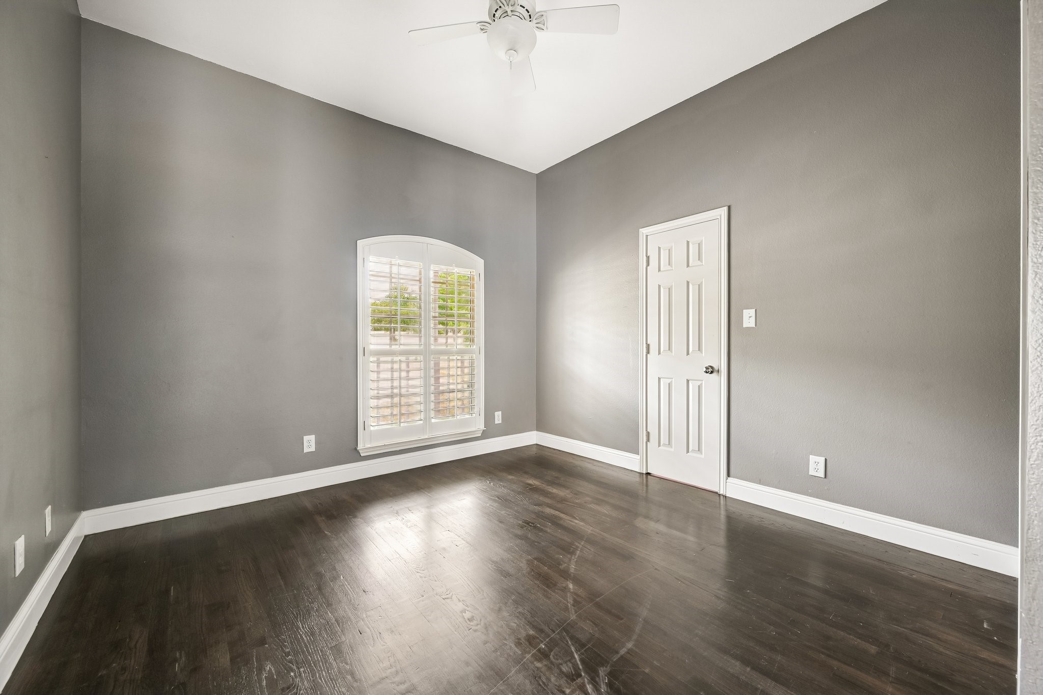 1380 Meandro Ria Lane