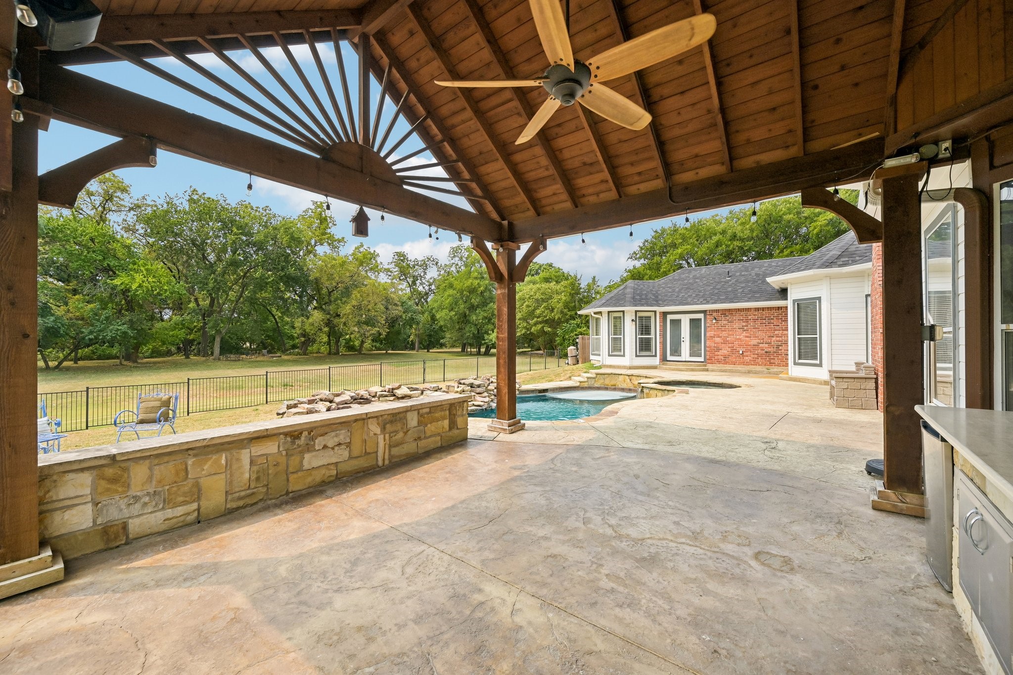 1380 Meandro Ria Lane