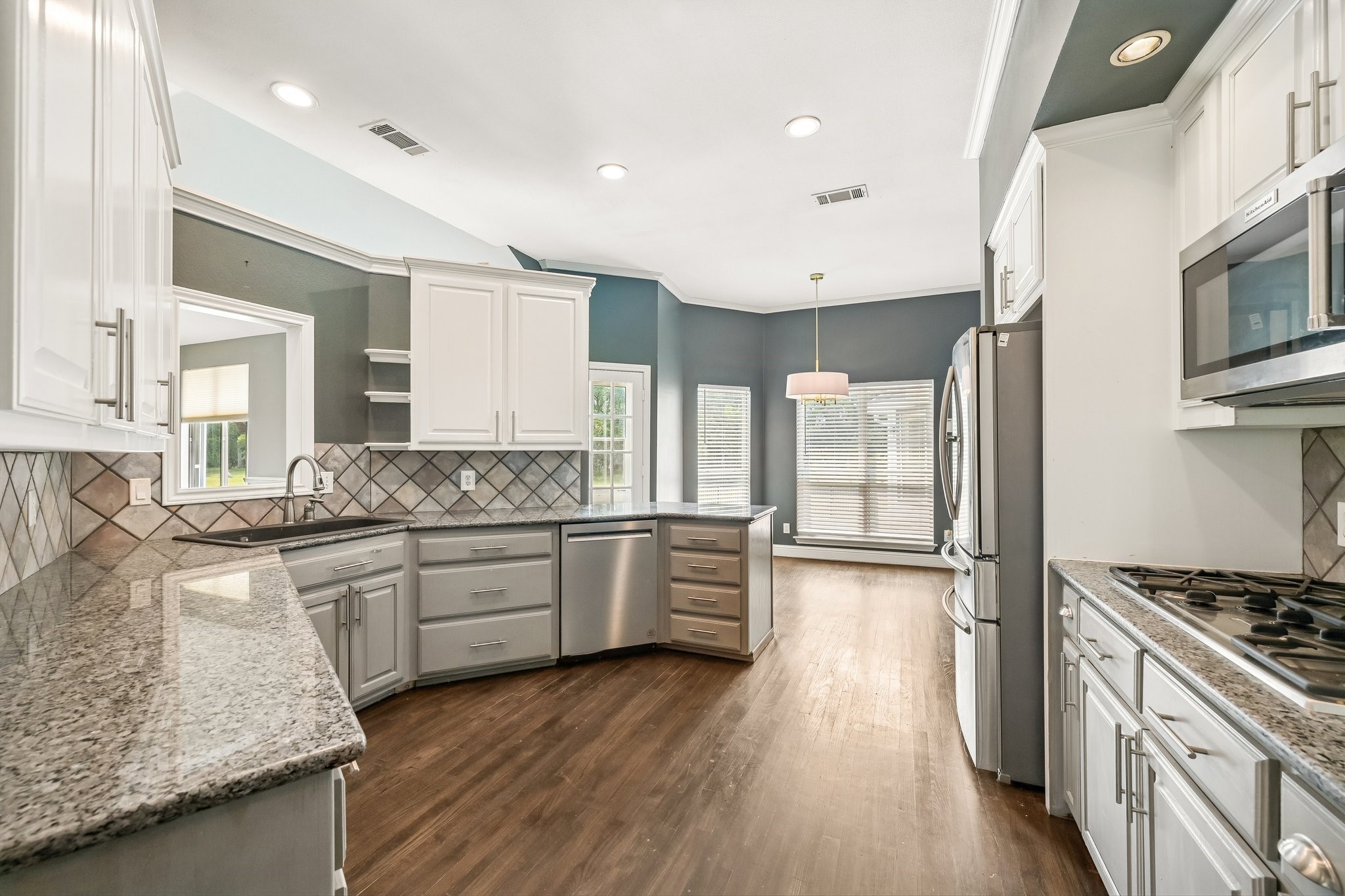 1380 Meandro Ria Lane